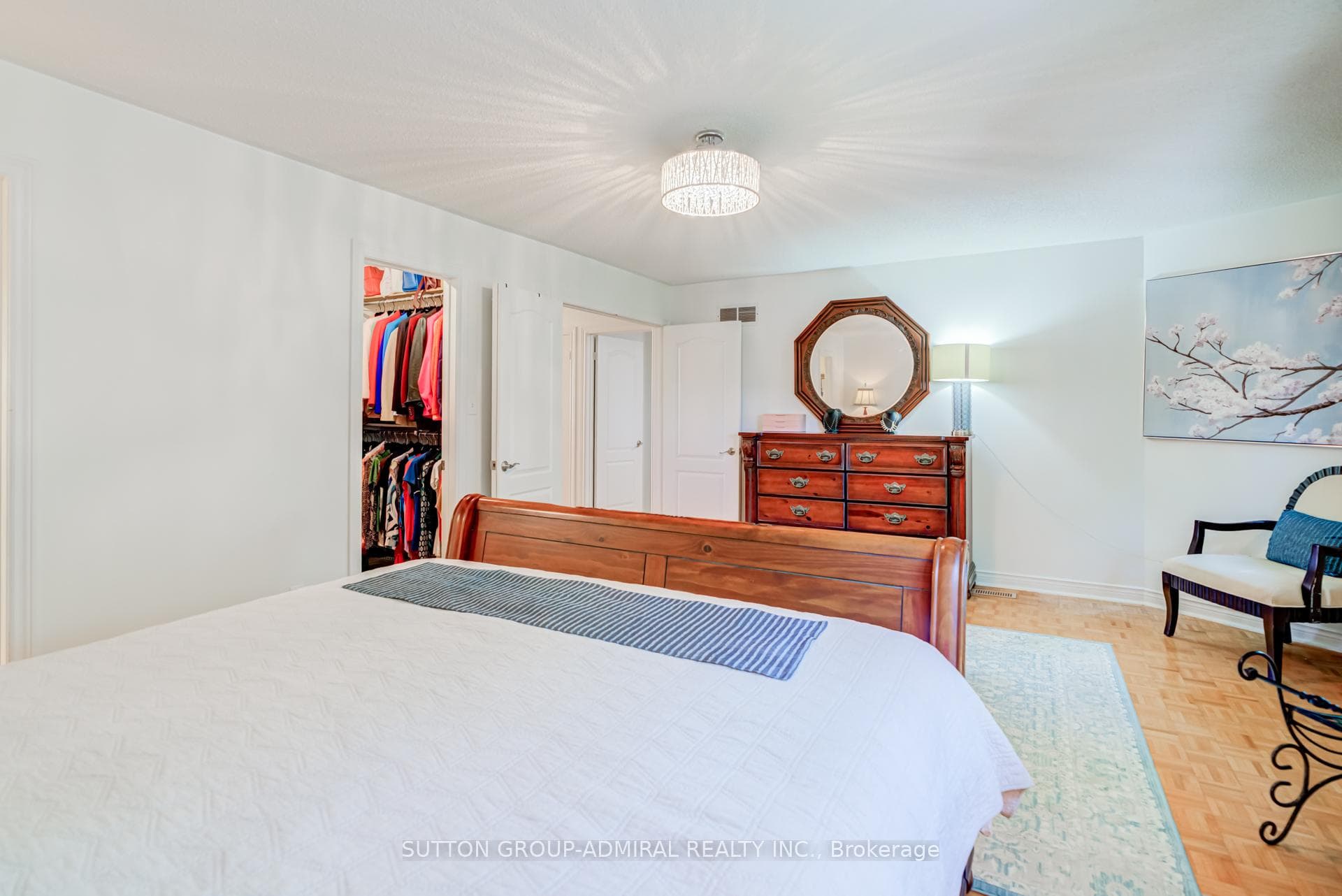 8890 Martin Grove Road photo 34