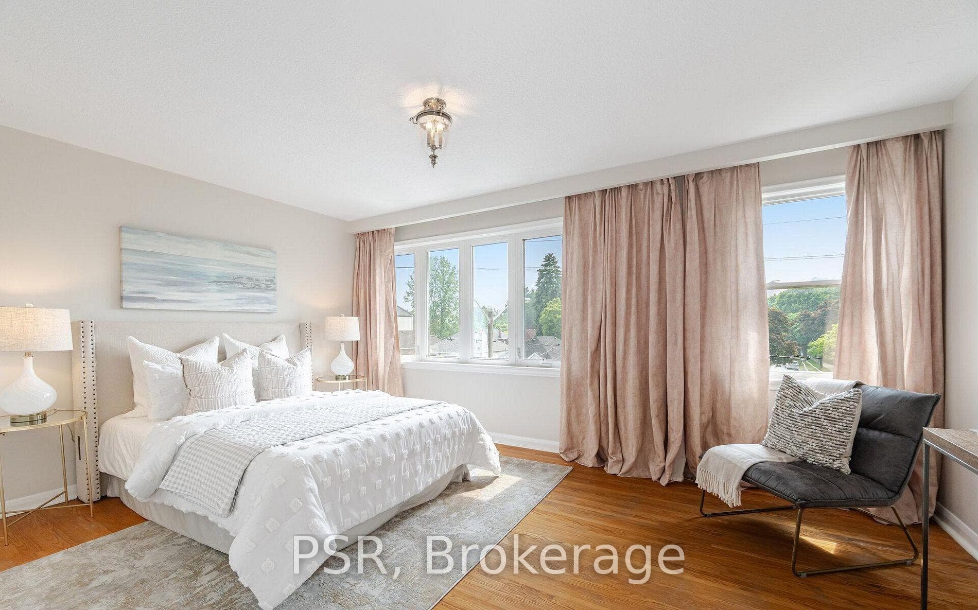 57 Stephen Drive photo 12