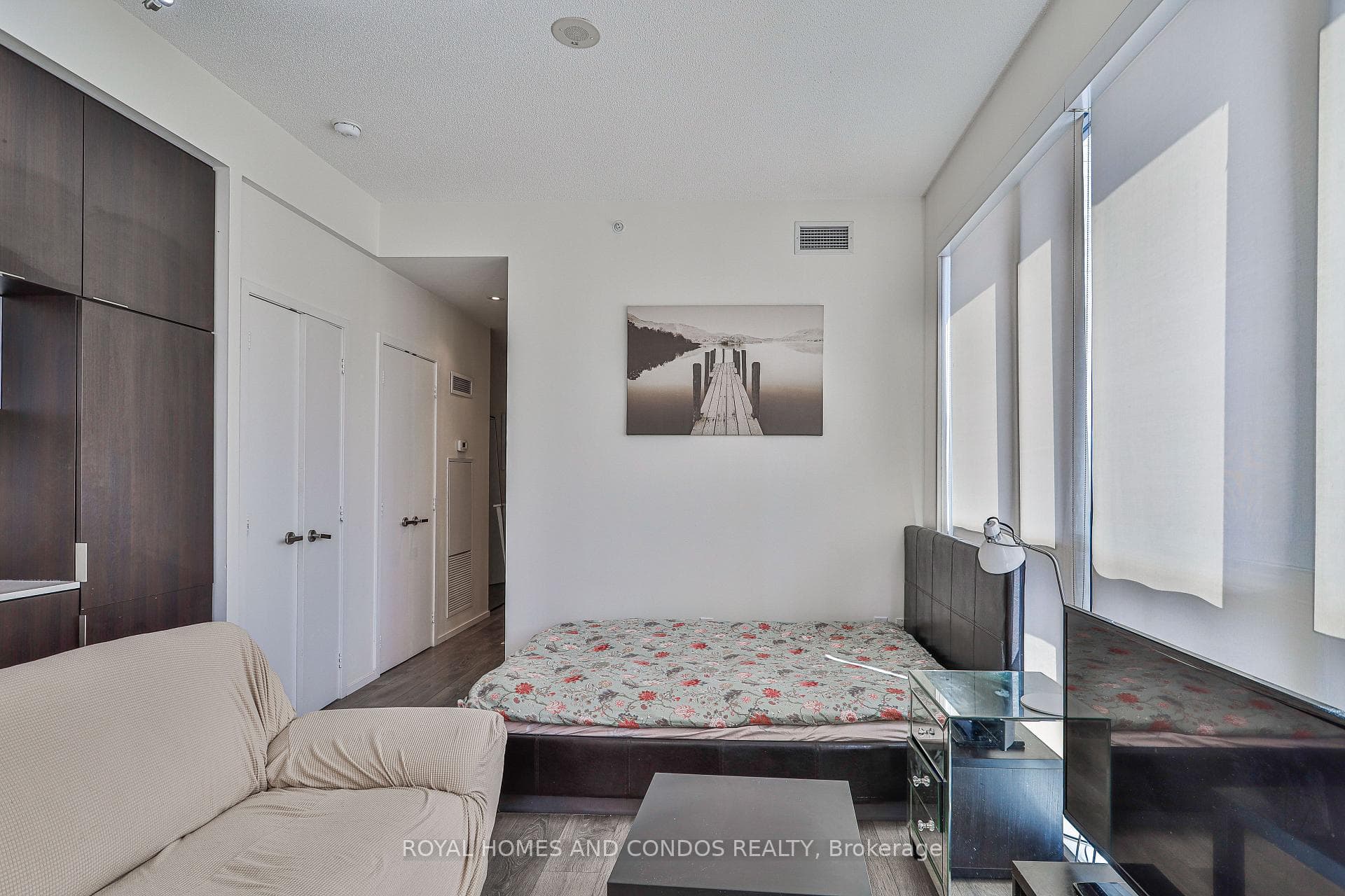 159 Dundas Street Unit 408 photo 18