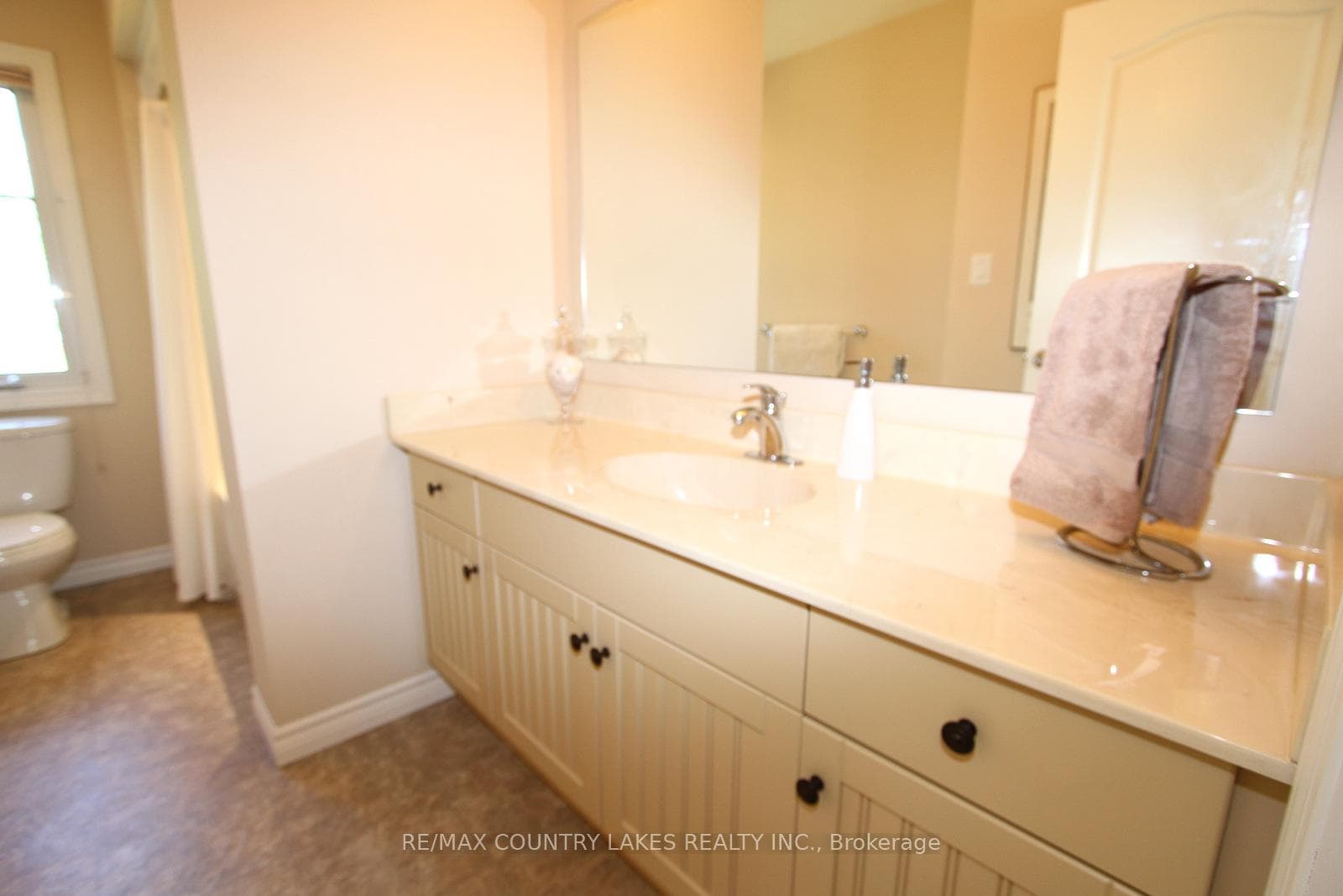 275 McGuire Beach Road photo 31