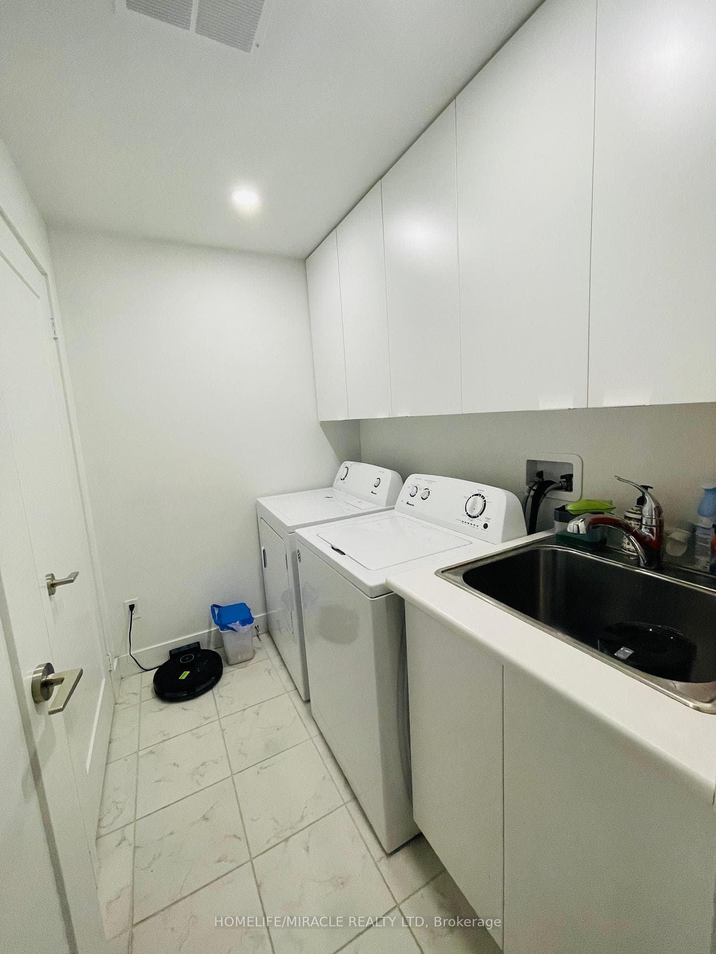 200 Malta Avenue Unit 10 photo 21