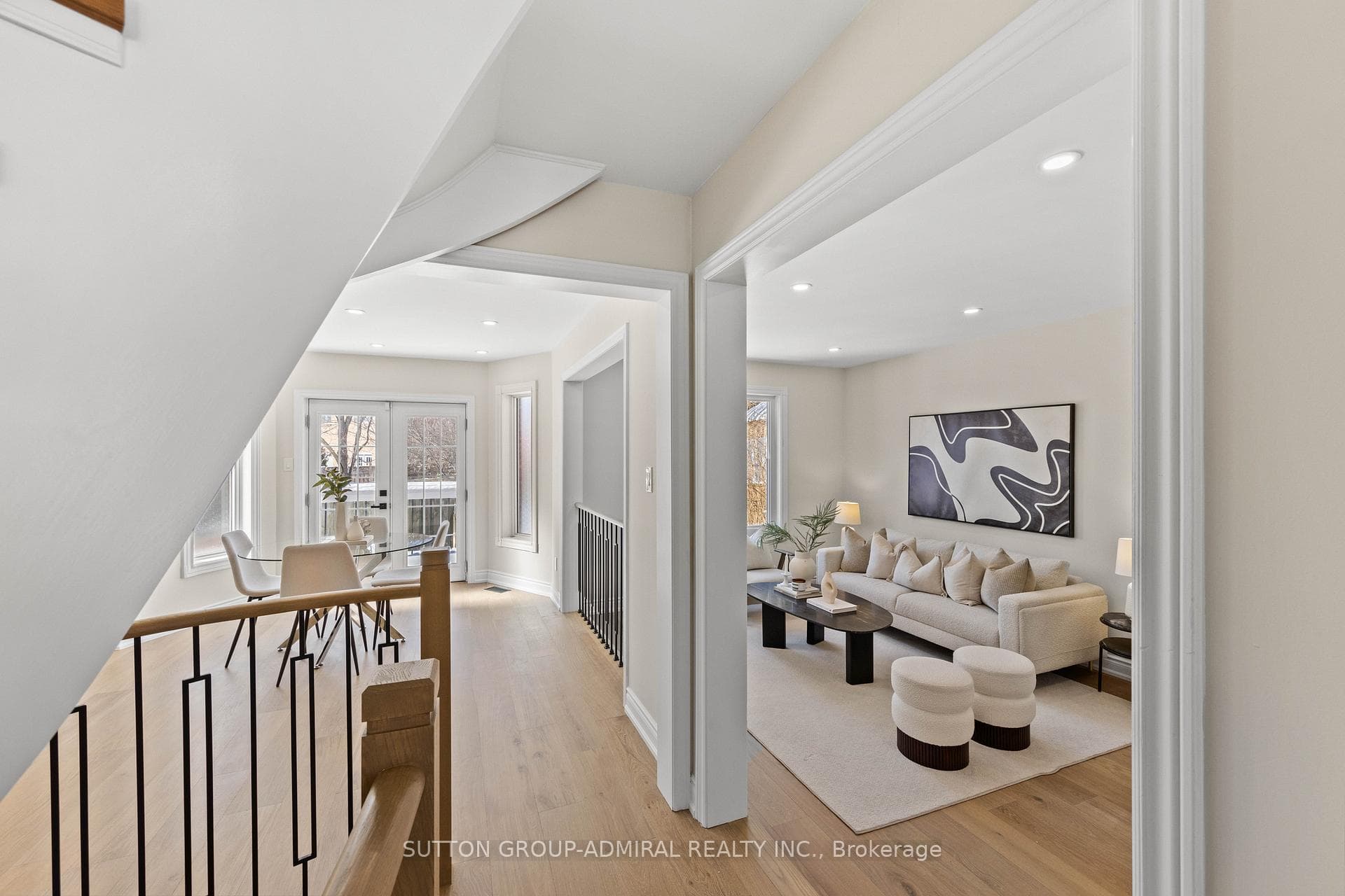 166 Bowerman Boulevard photo 13