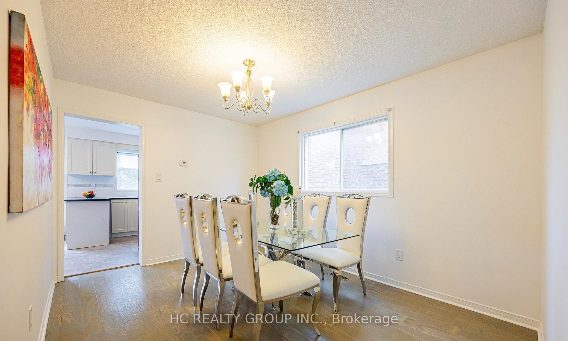 924 College Manor Drive photo 7