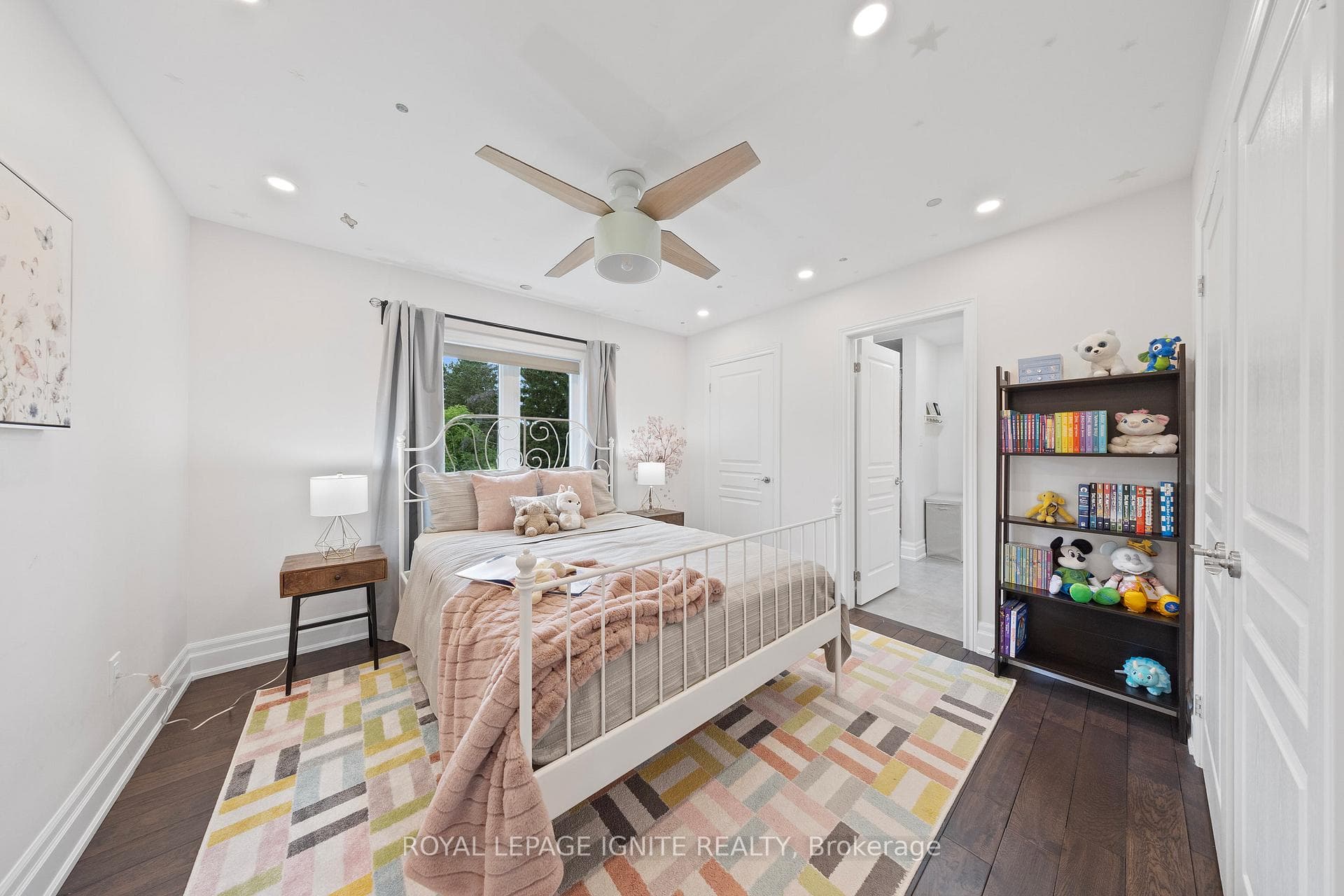 12 Ashfield Place photo 30