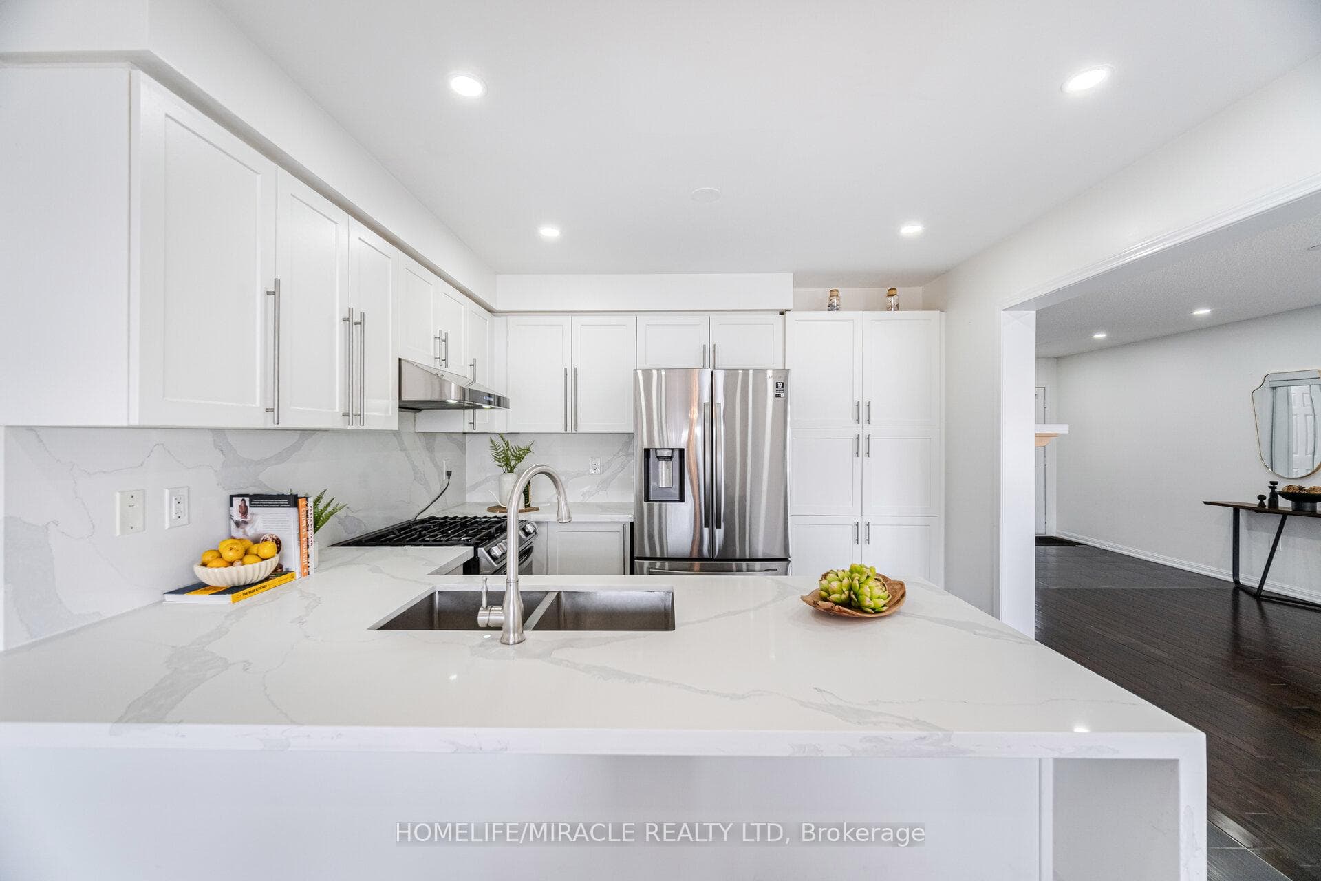 14 Robert Parkinson Drive photo 13