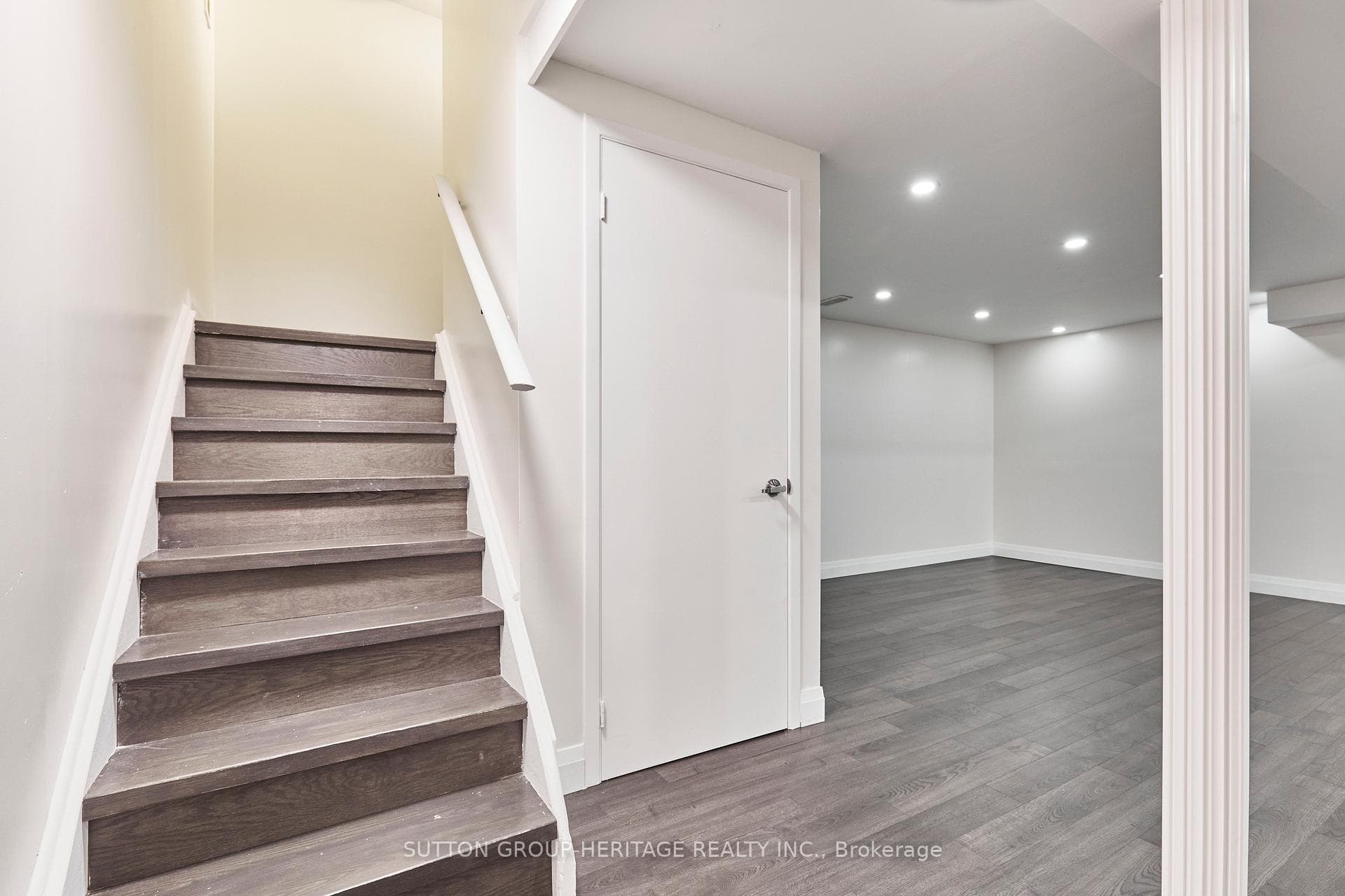 49 Deacon Lane photo 25