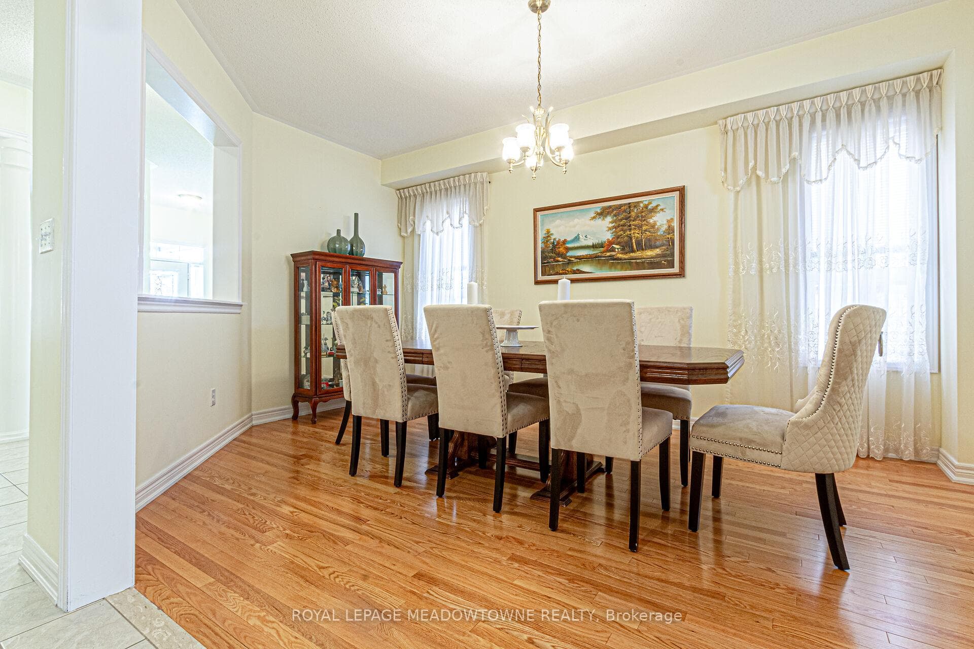 1142 Norrington Place photo 5