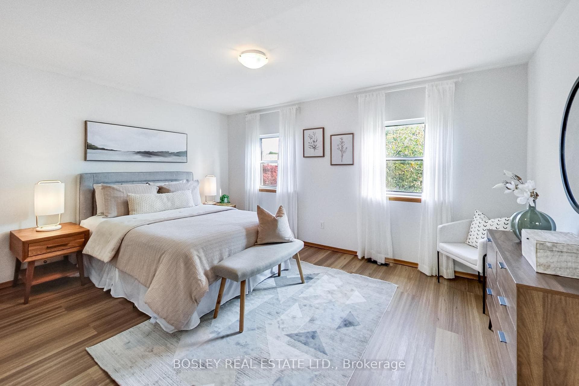 268 Bedford Park Avenue photo 19