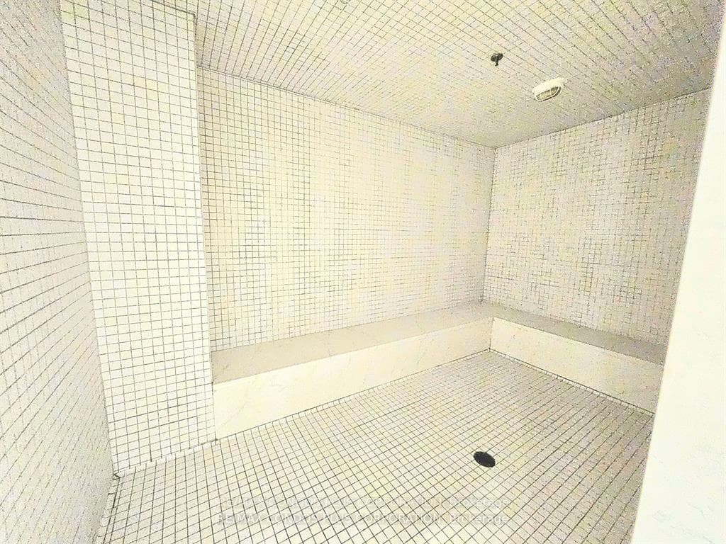 50 Ordnance Street Unit 2512 photo 22