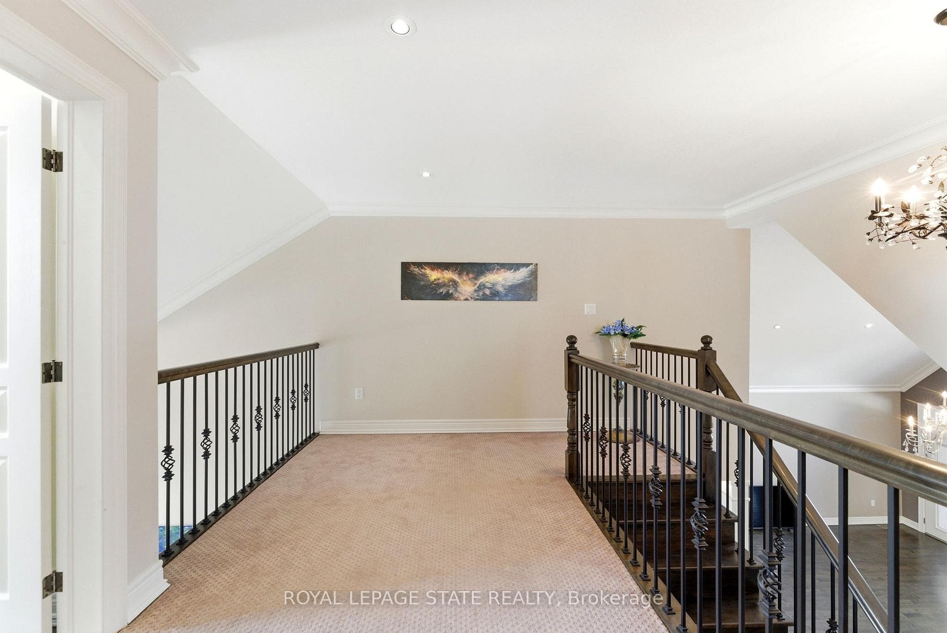 85 Hillcroft Drive photo 24