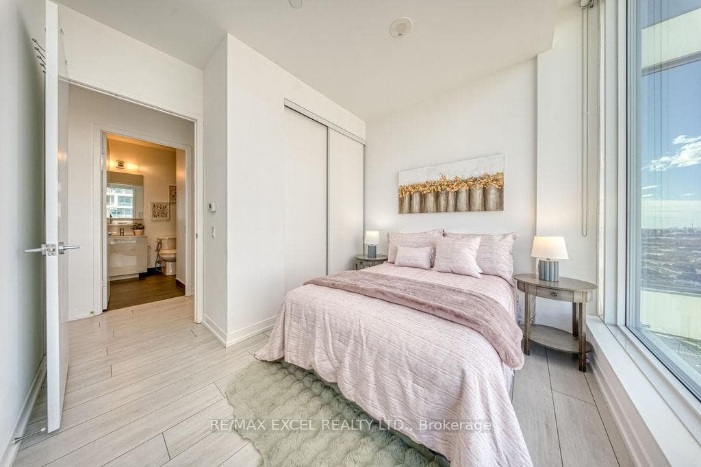 898 Portage Parkway Unit 2803 photo 30