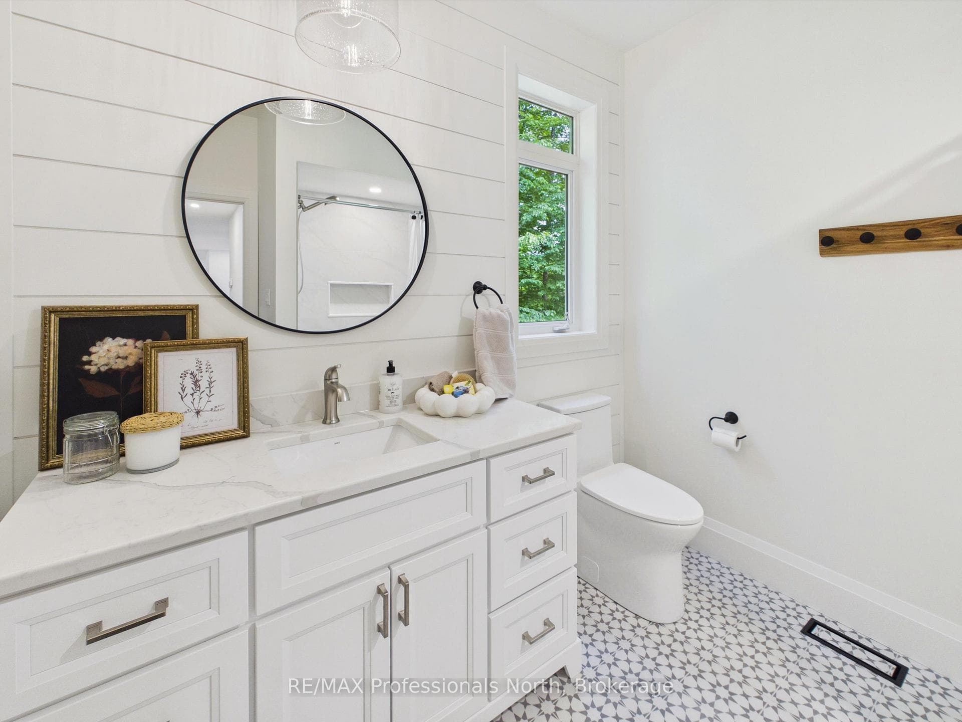 Main floor bathroom