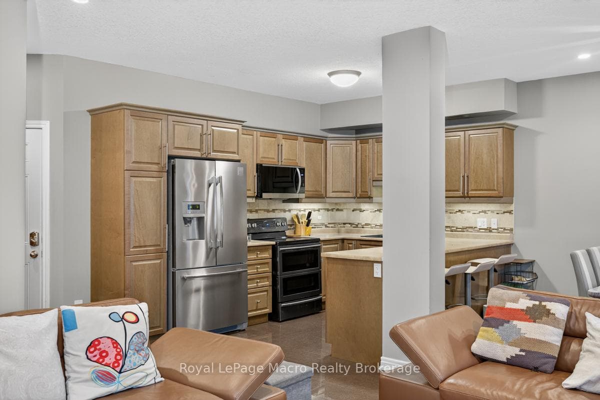 6 Atessa Drive Unit 6 photo 15