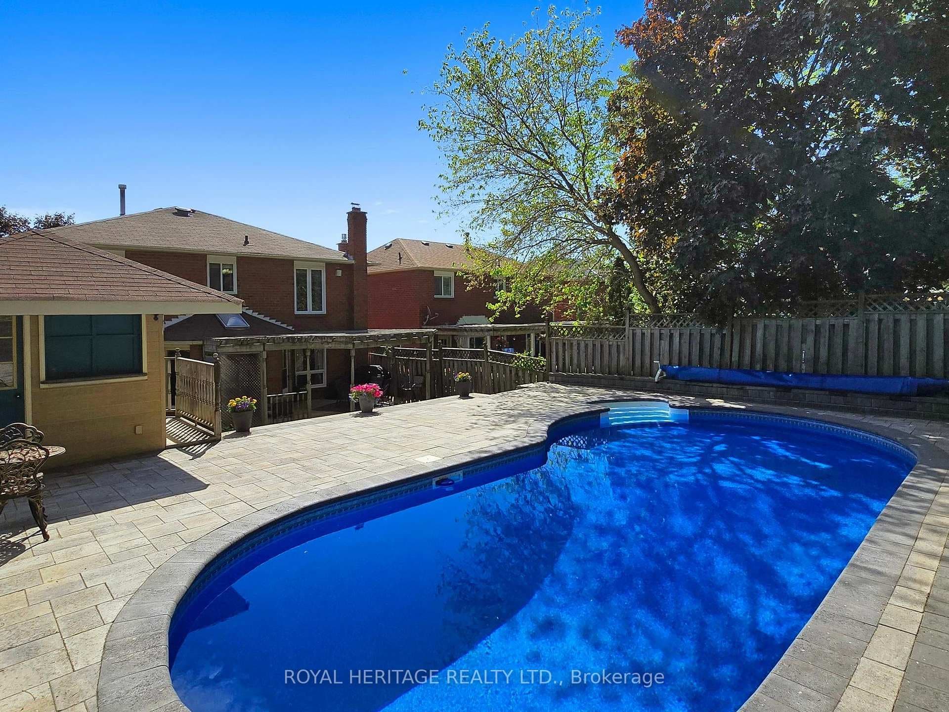 2324 Meriadoc Drive photo 31