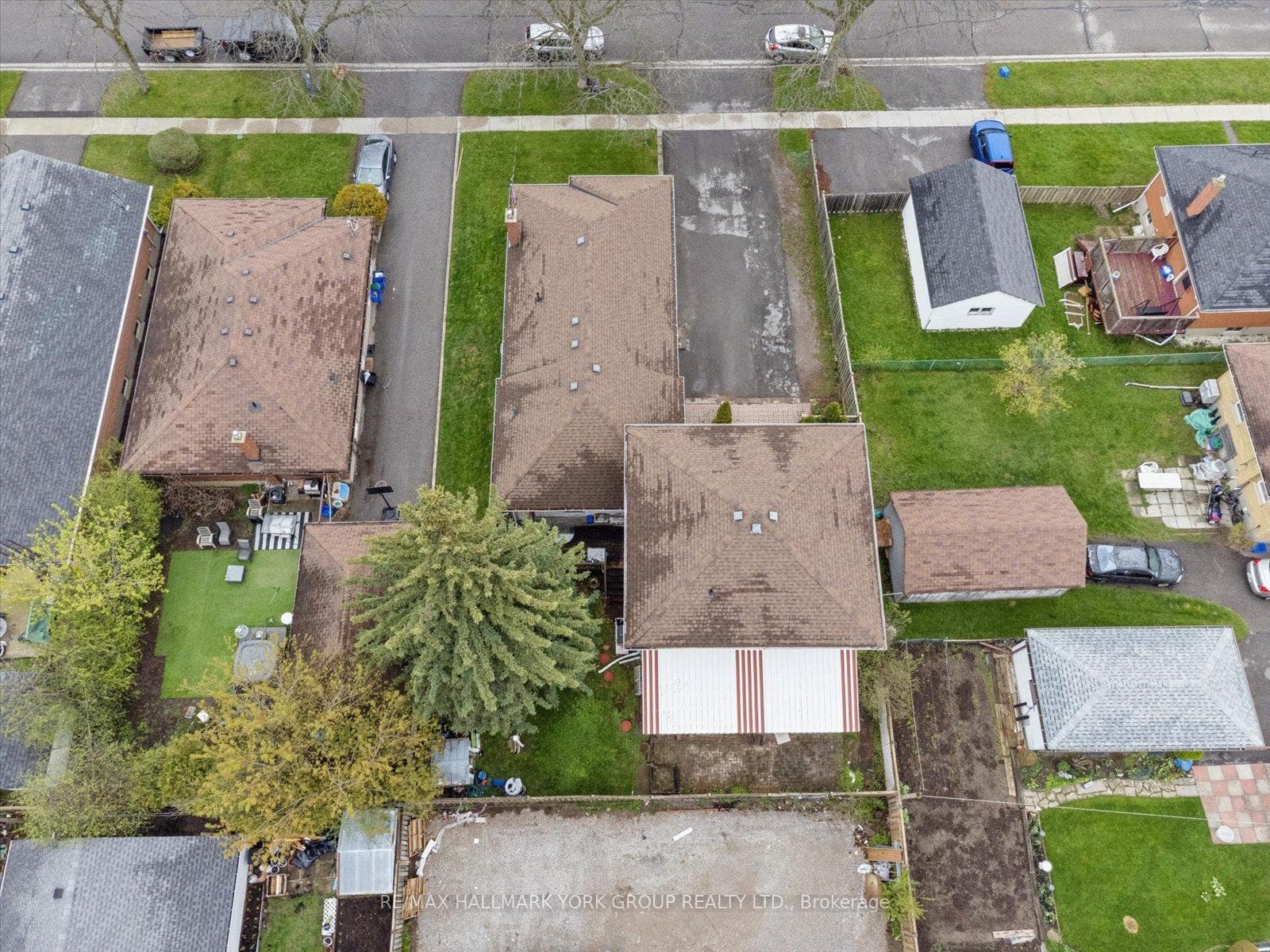 226 Cromwell Avenue photo 14
