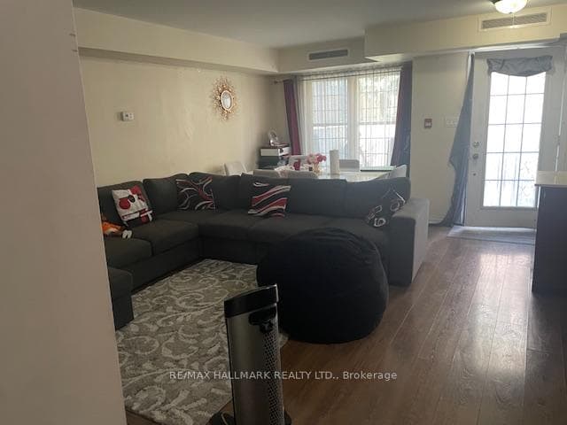 1485 Birchmount Road Unit 108 photo 7
