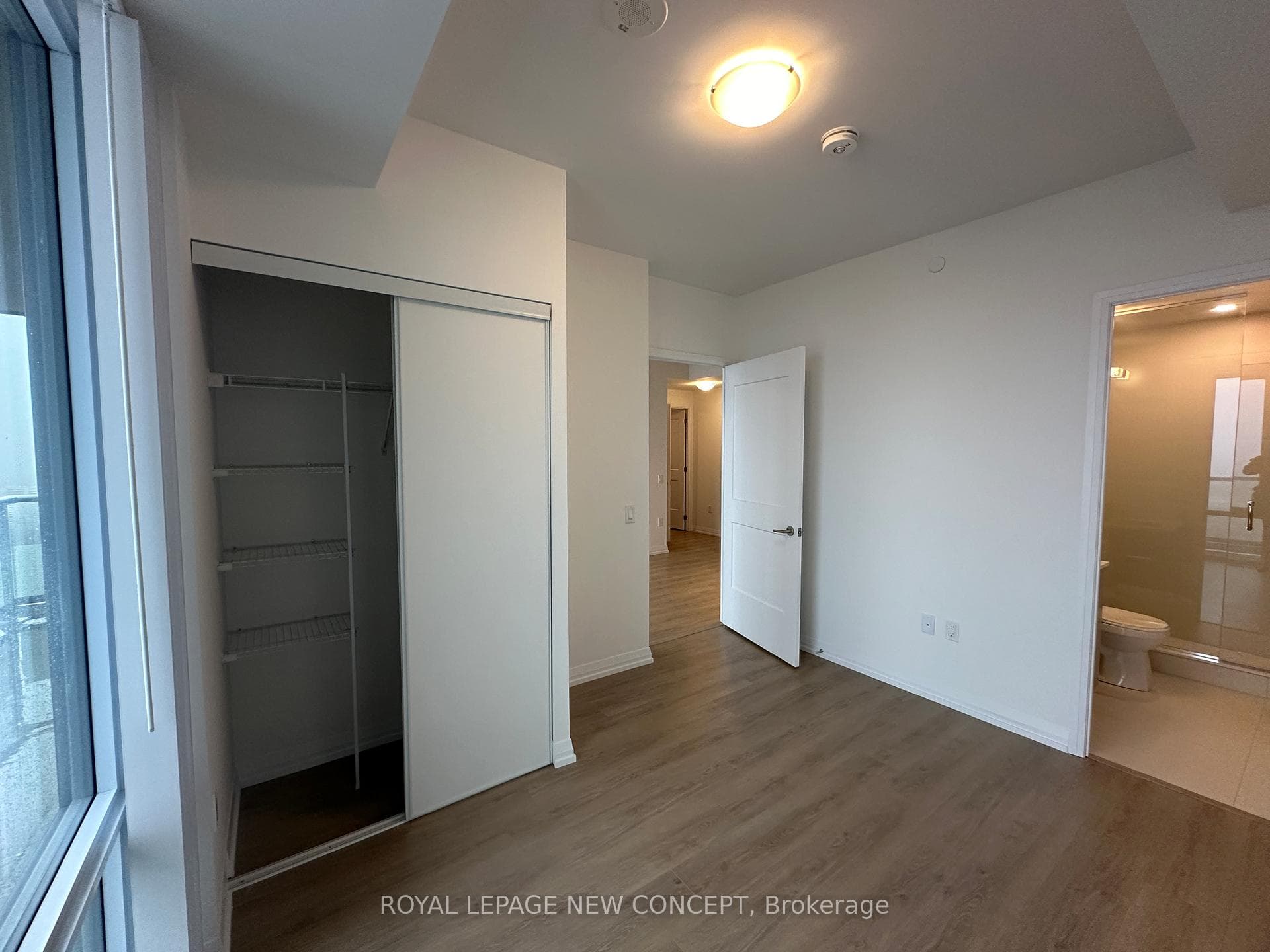 50 Dunfield Avenue Unit 3211 photo 13