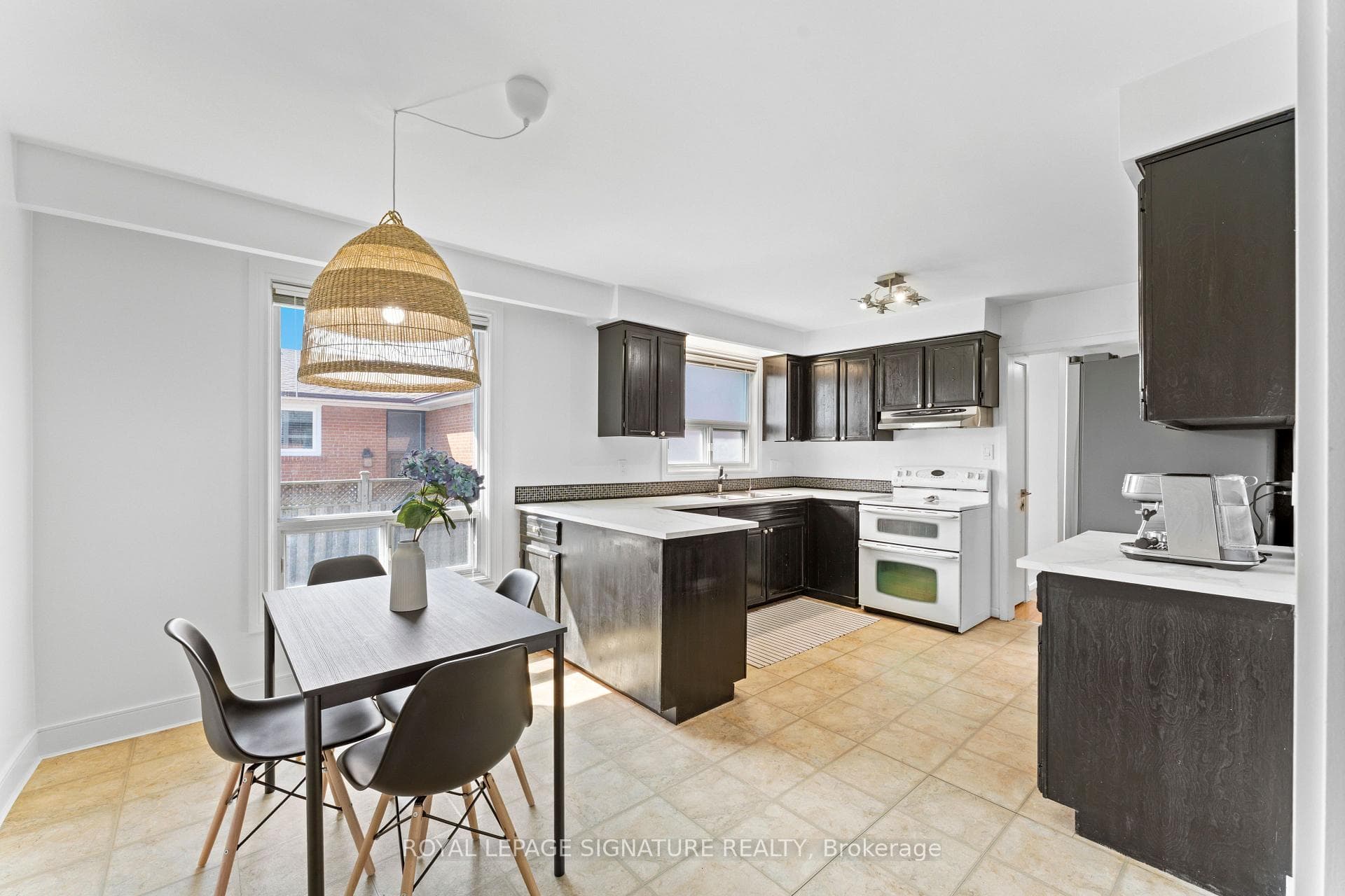 5 Westwynd Court photo 19