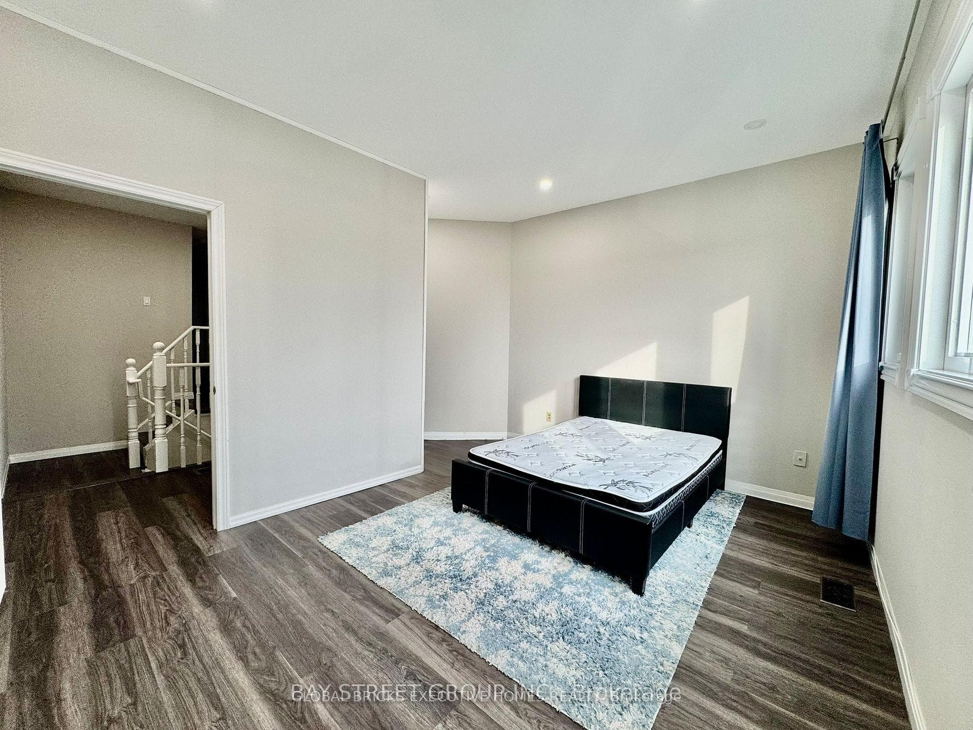 5045 Rundle Court Unit Upper photo 17