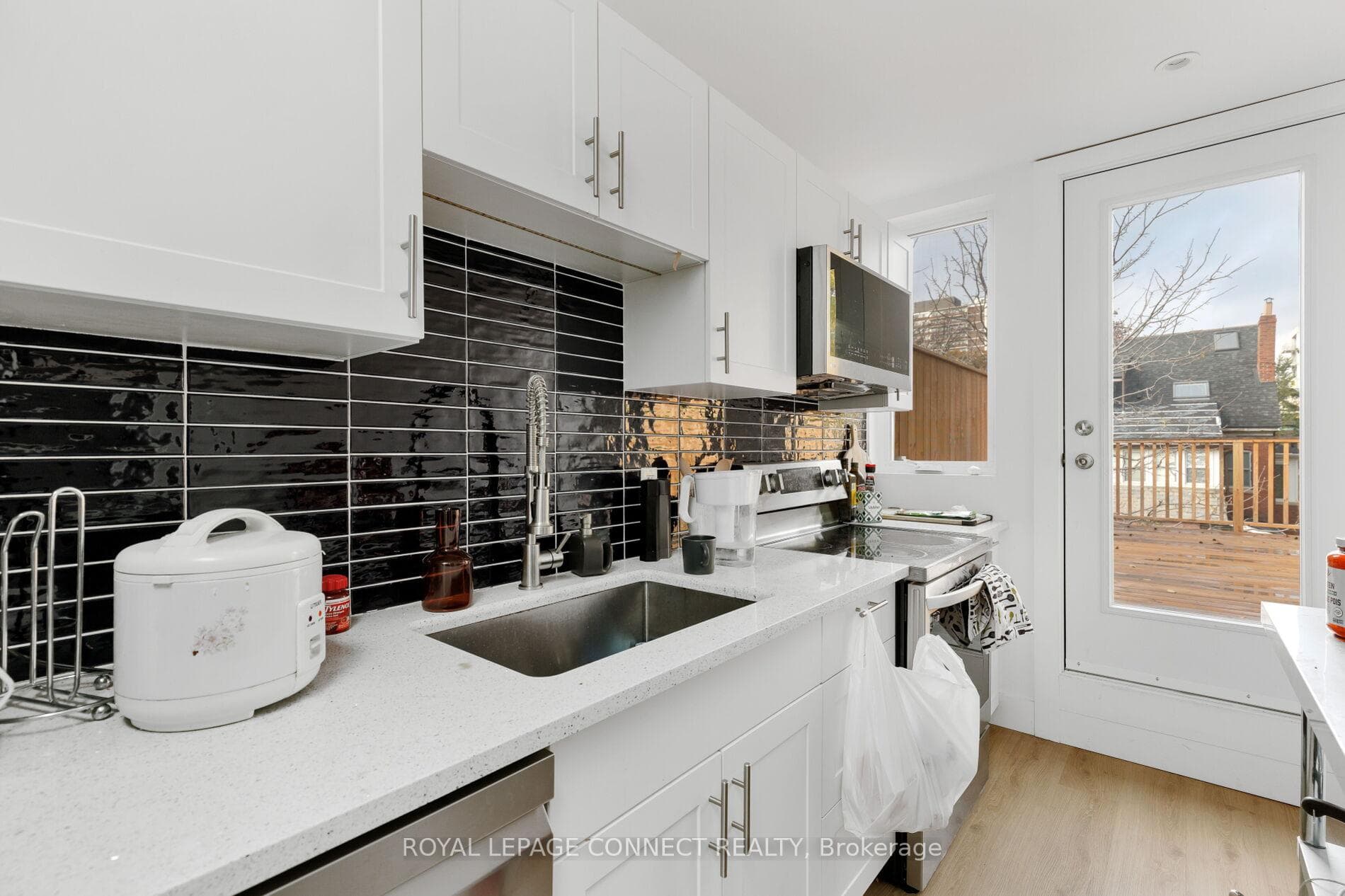 16 Rosemount Avenue photo 35