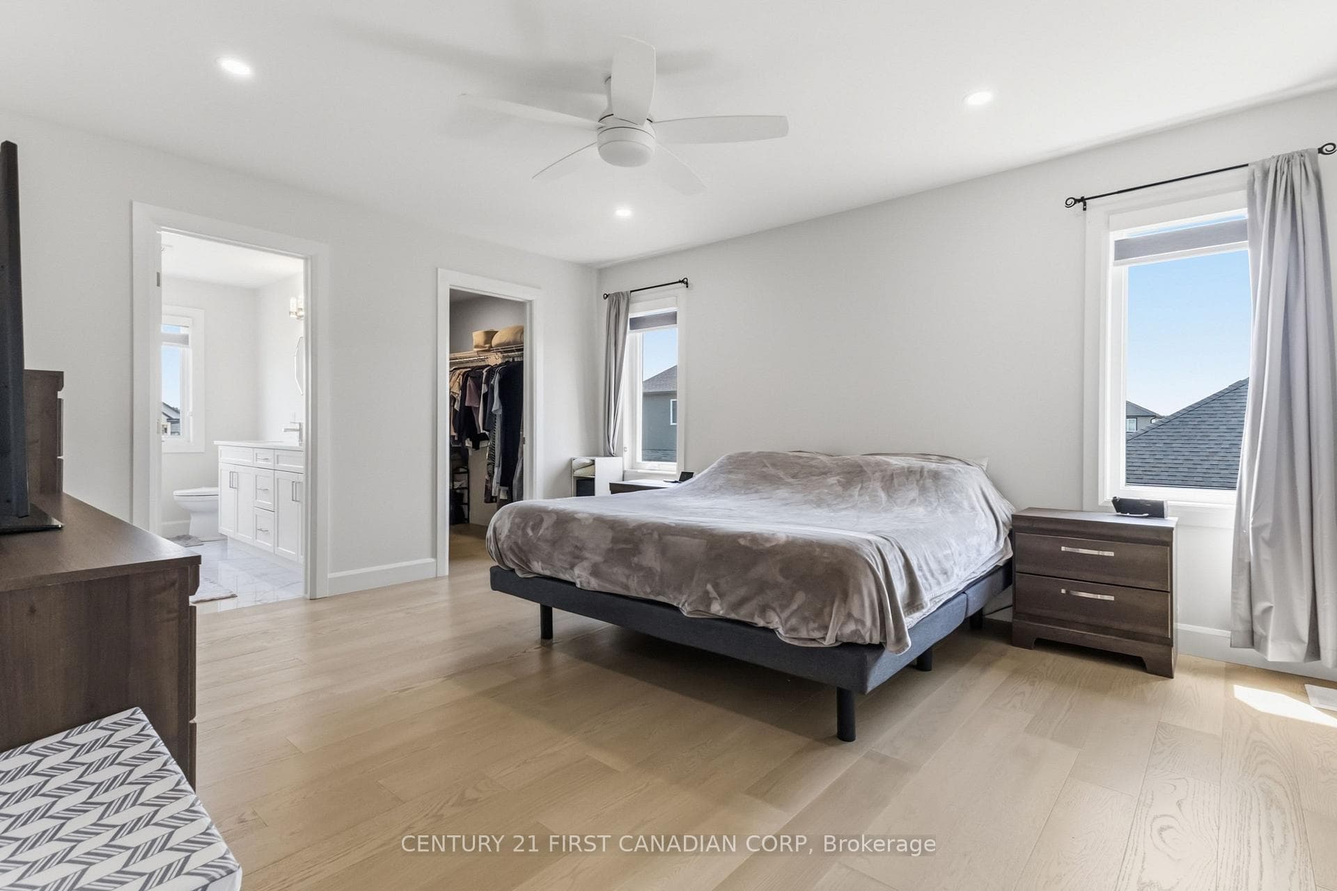 68 Rosina Lane photo 23