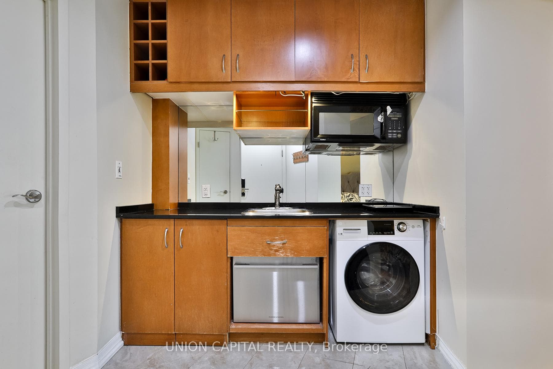 1 King Street Unit 3502 photo 6