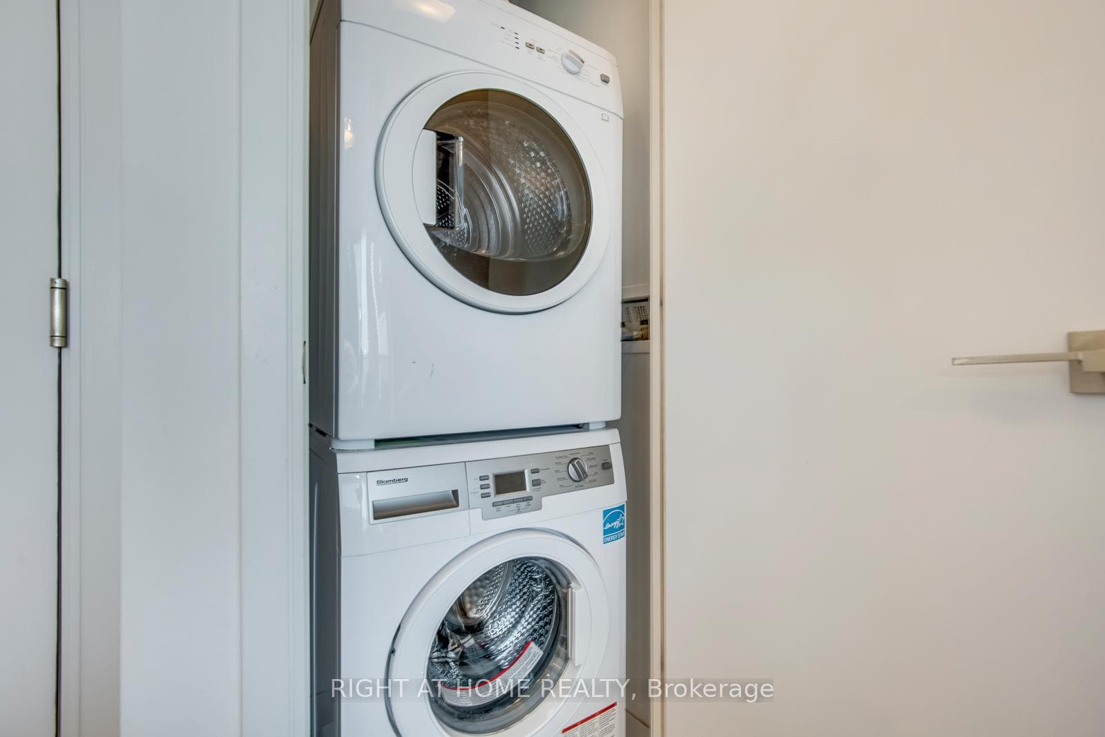 50 Charles Street Unit 3910 photo 22