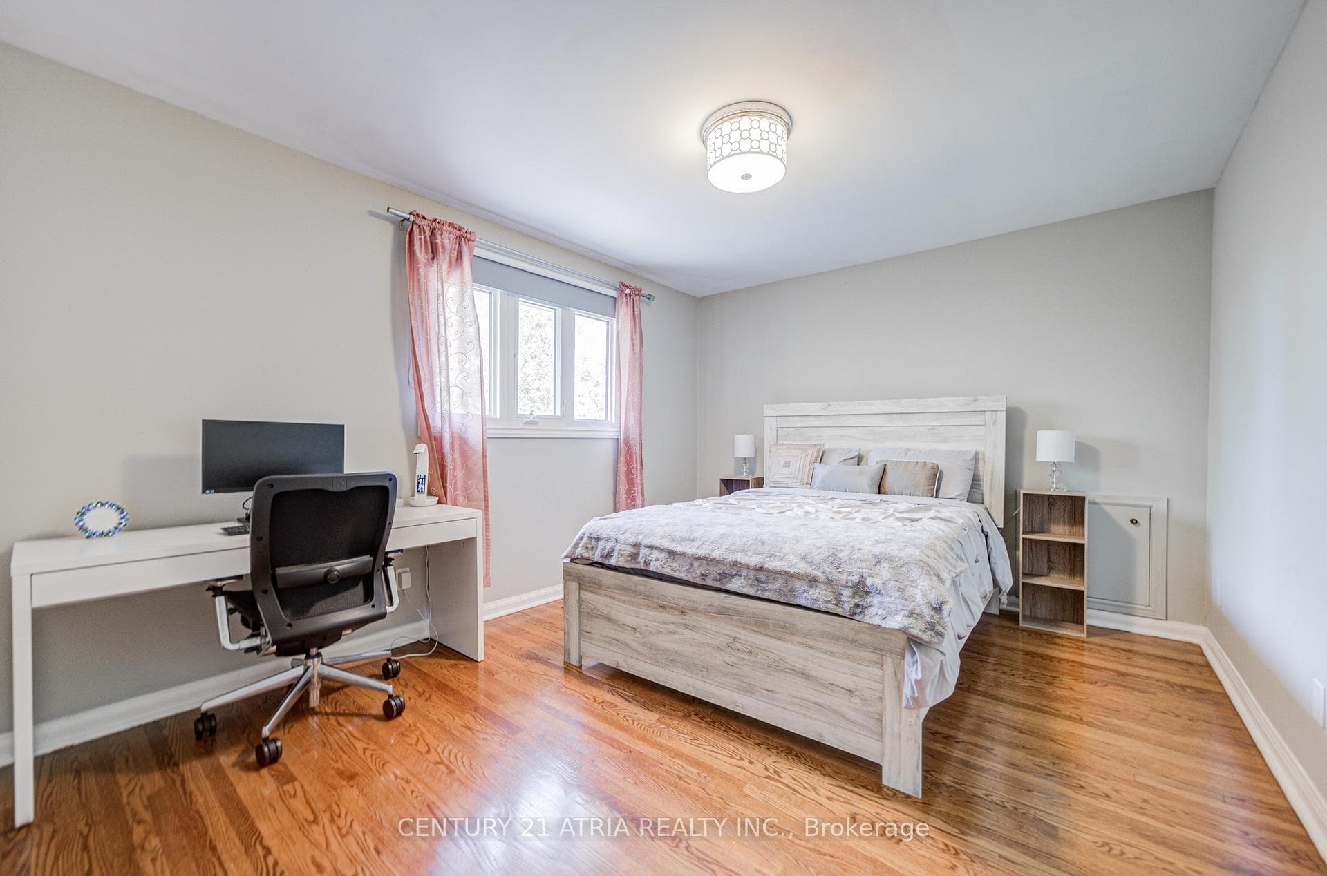 189 Louis Drive photo 30