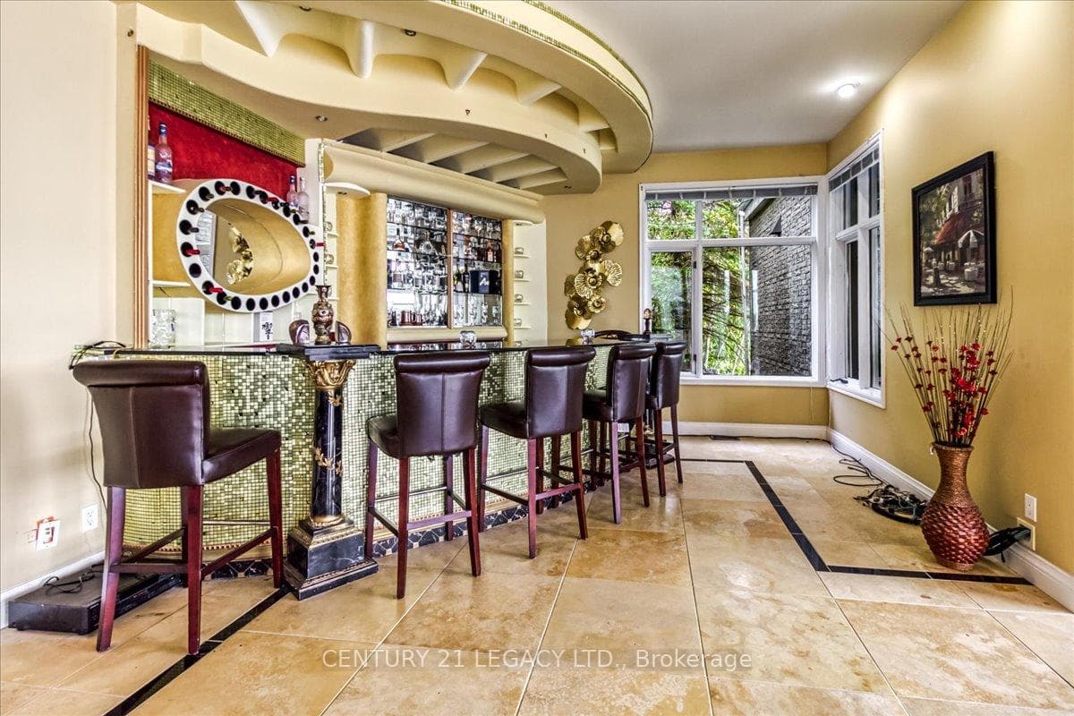 376 Maki Avenue photo 29