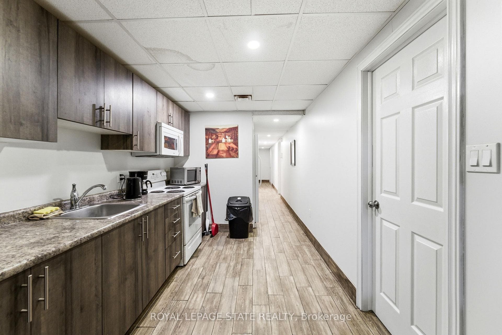 1745 King Street photo 41