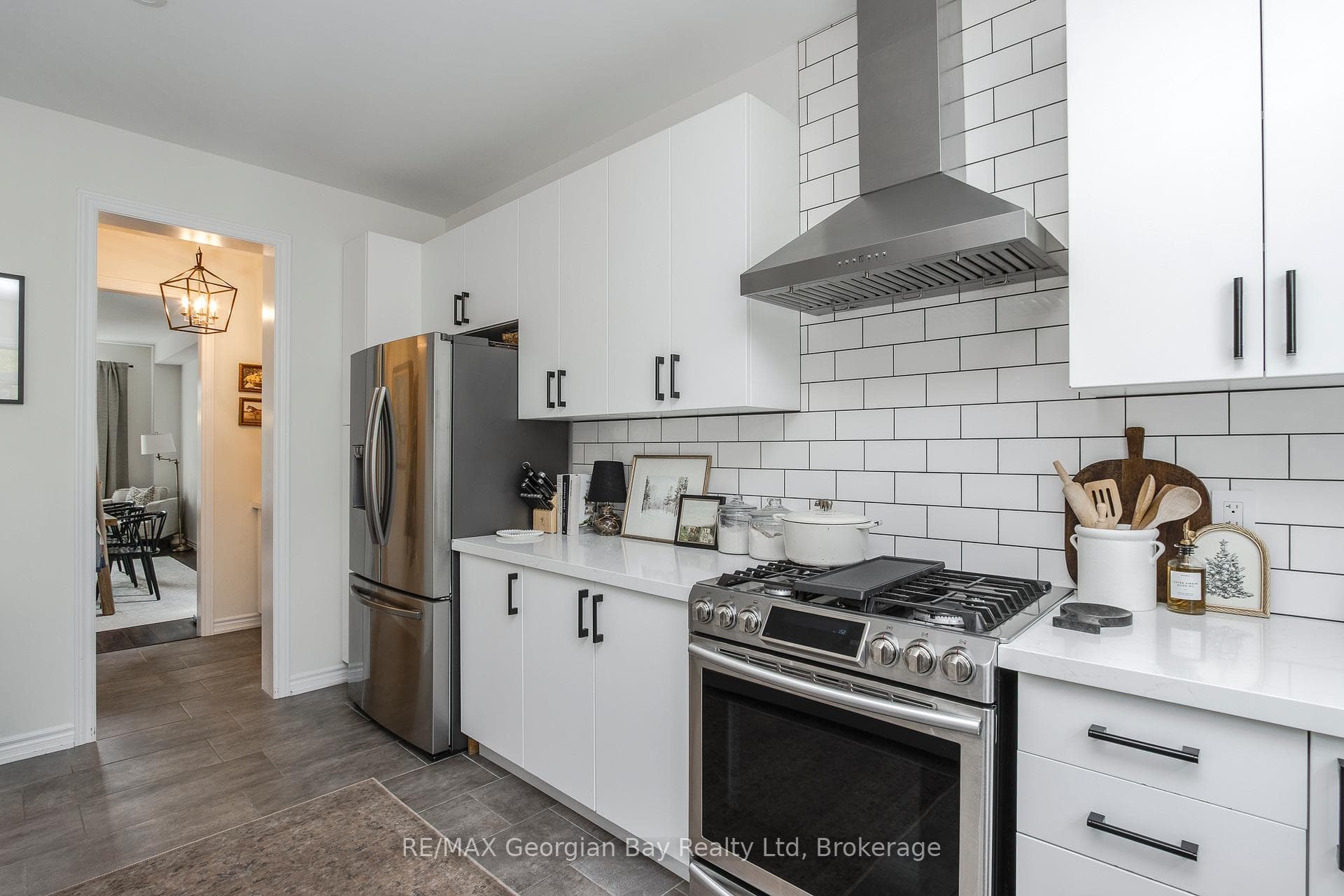 215 Roy Drive photo 18