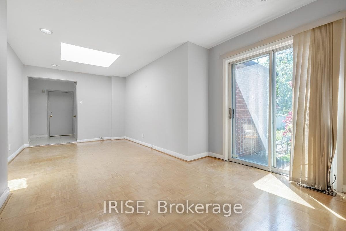 82 Blaydon Avenue photo 10