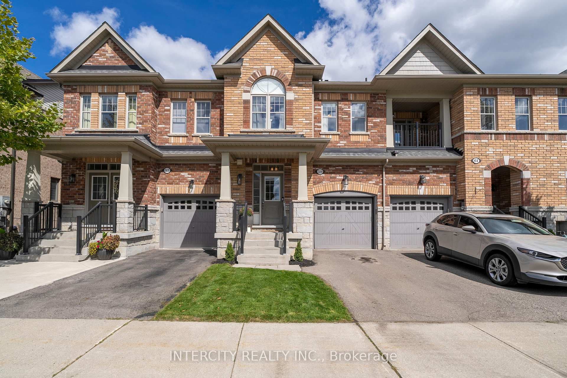 59 Morra Avenue photo 1