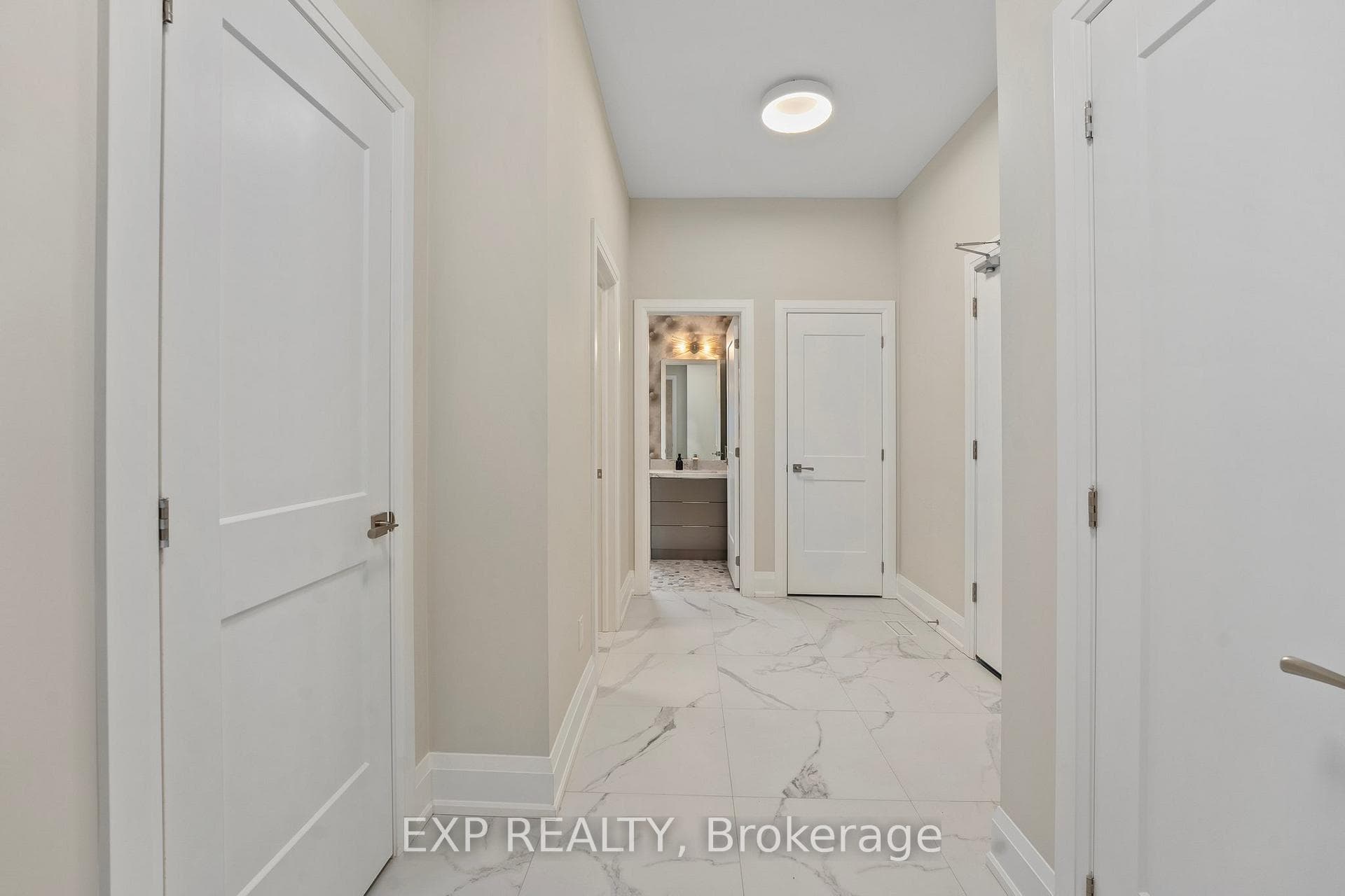 16 Kelenna Drive photo 27