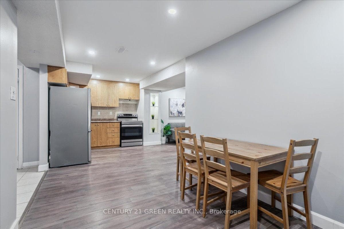 1032 Blueheron Boulevard photo 37