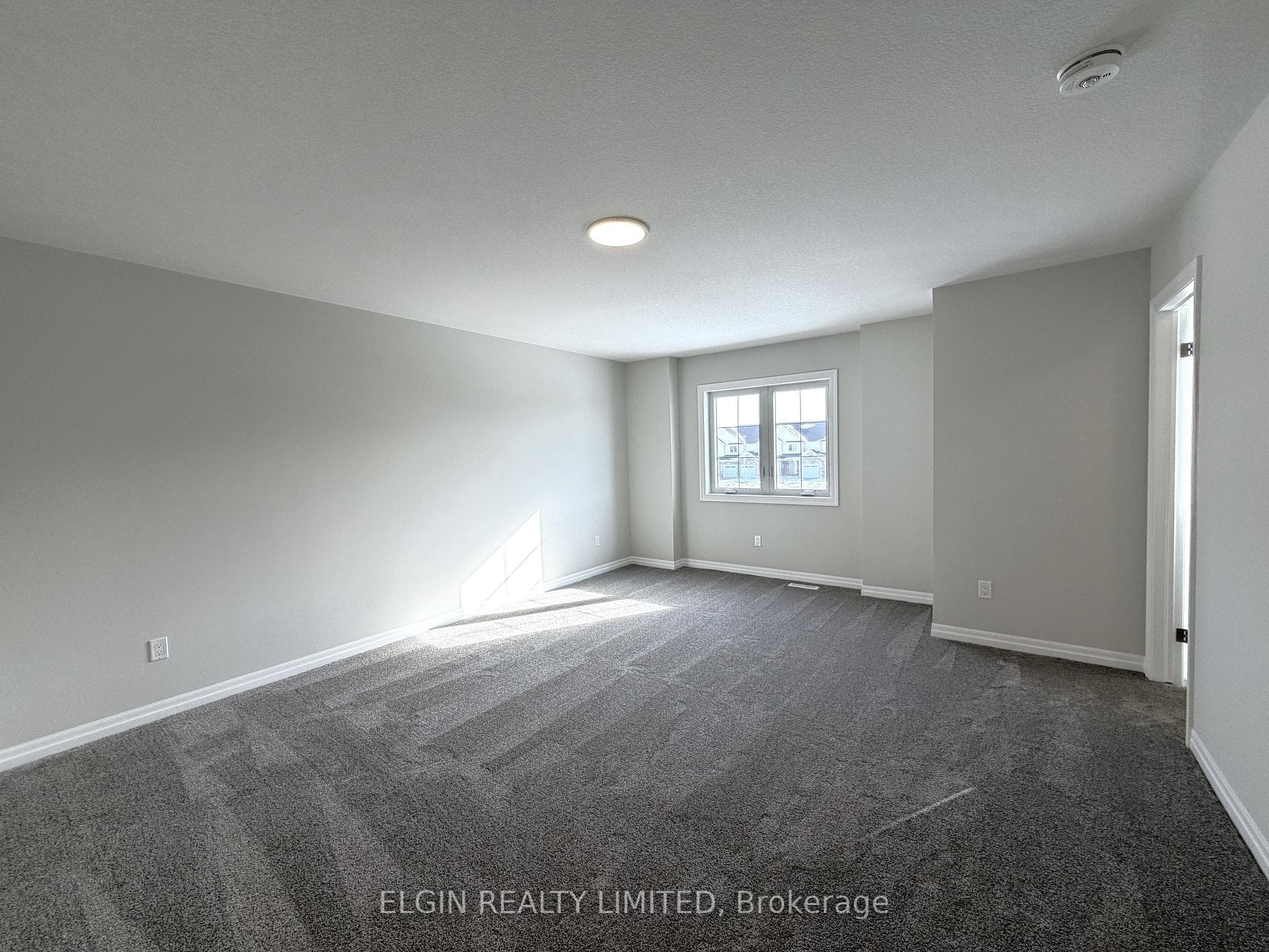 107 Willow Drive photo 13