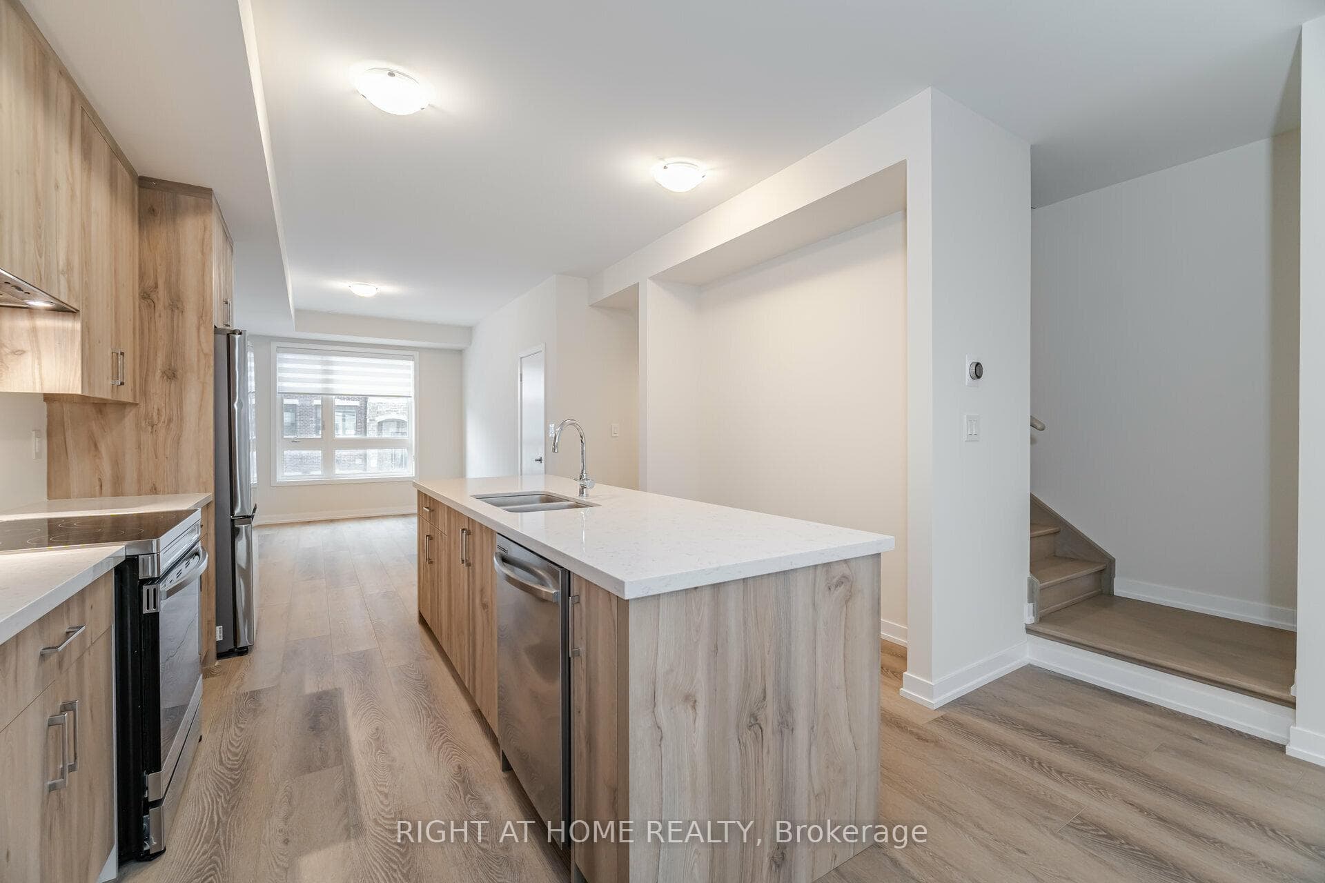 1318 Shevchenko Boulevard photo 3