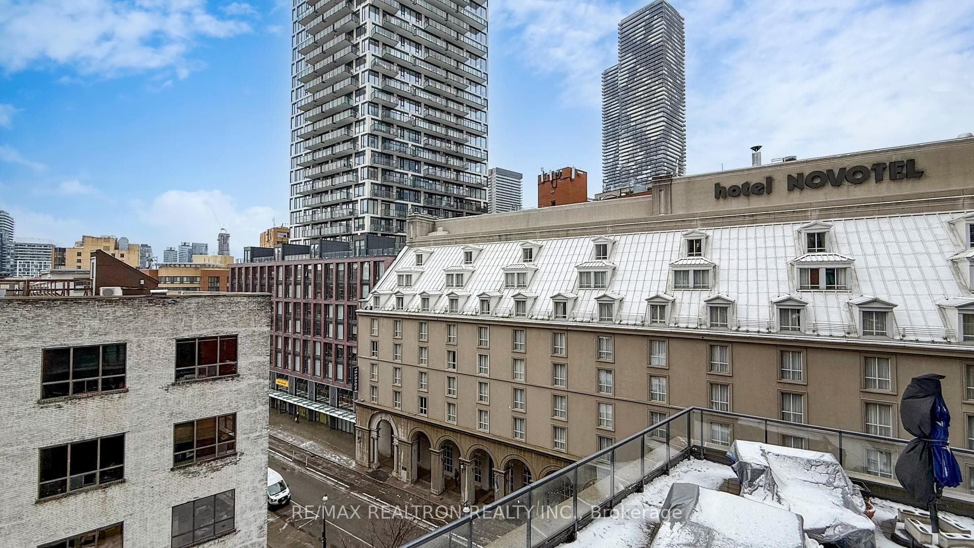 38 The Esplanade N/A Unit 709 photo 32