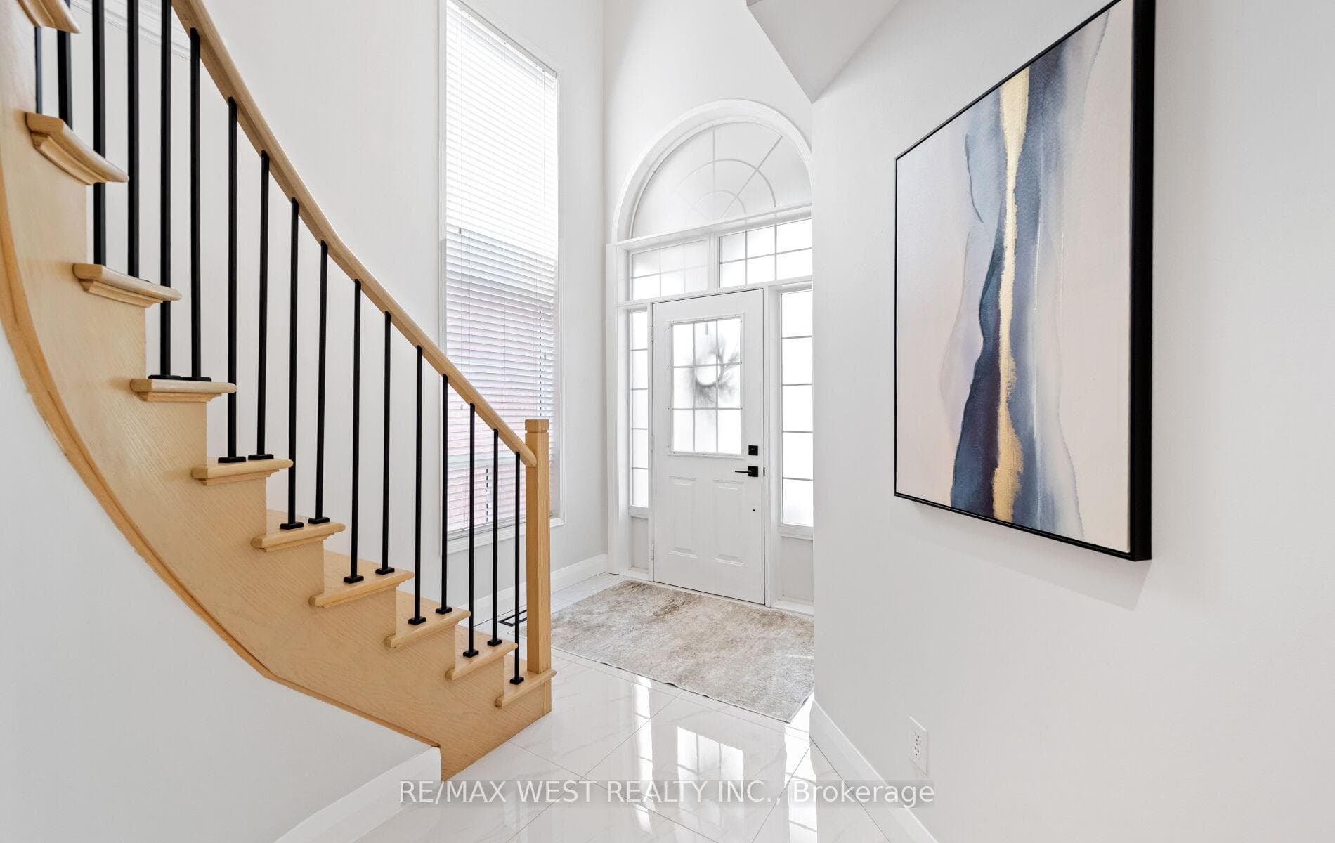 11 Beehive Drive photo 10