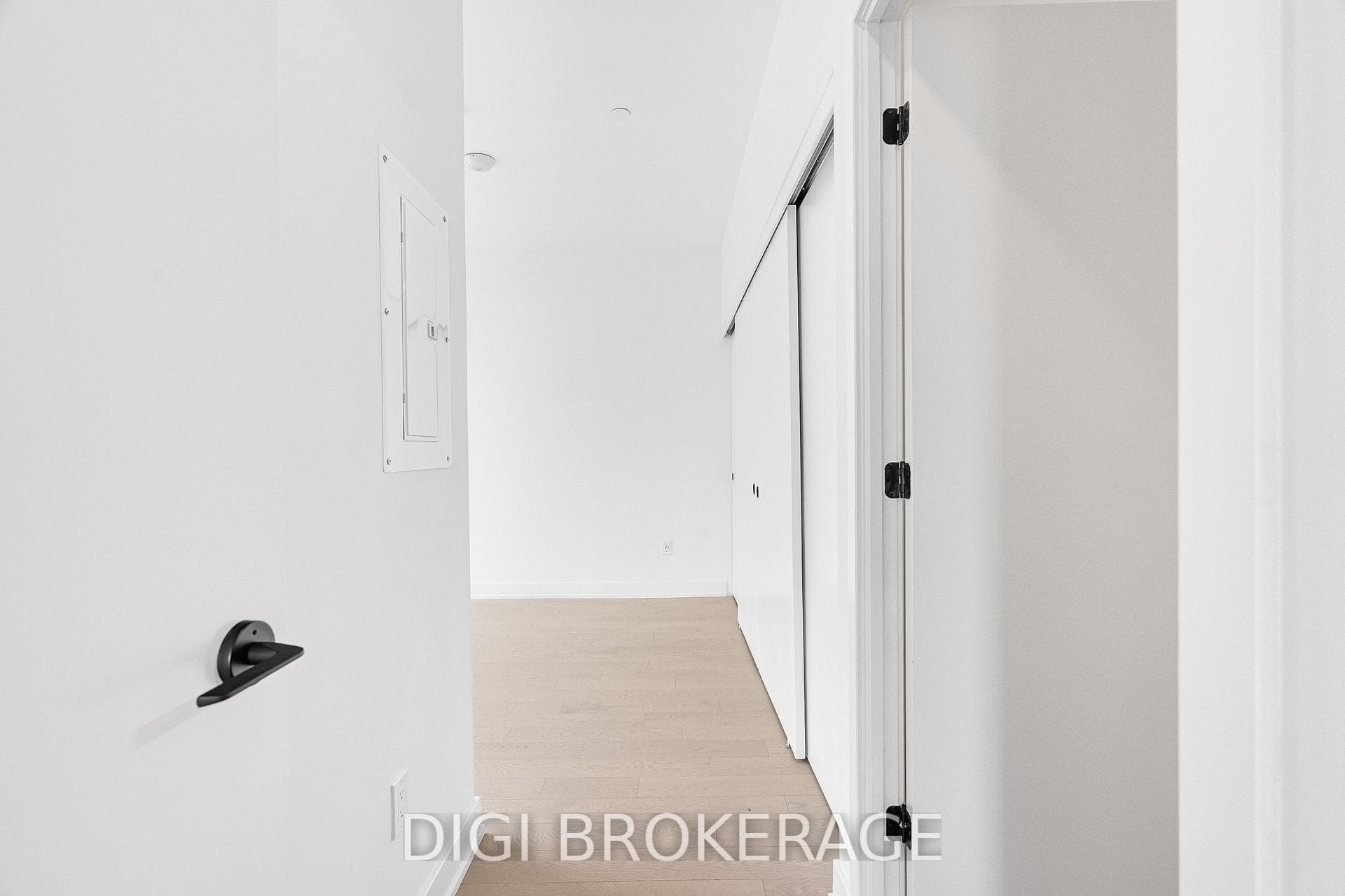 560 Rideau Street Unit 416 photo 12