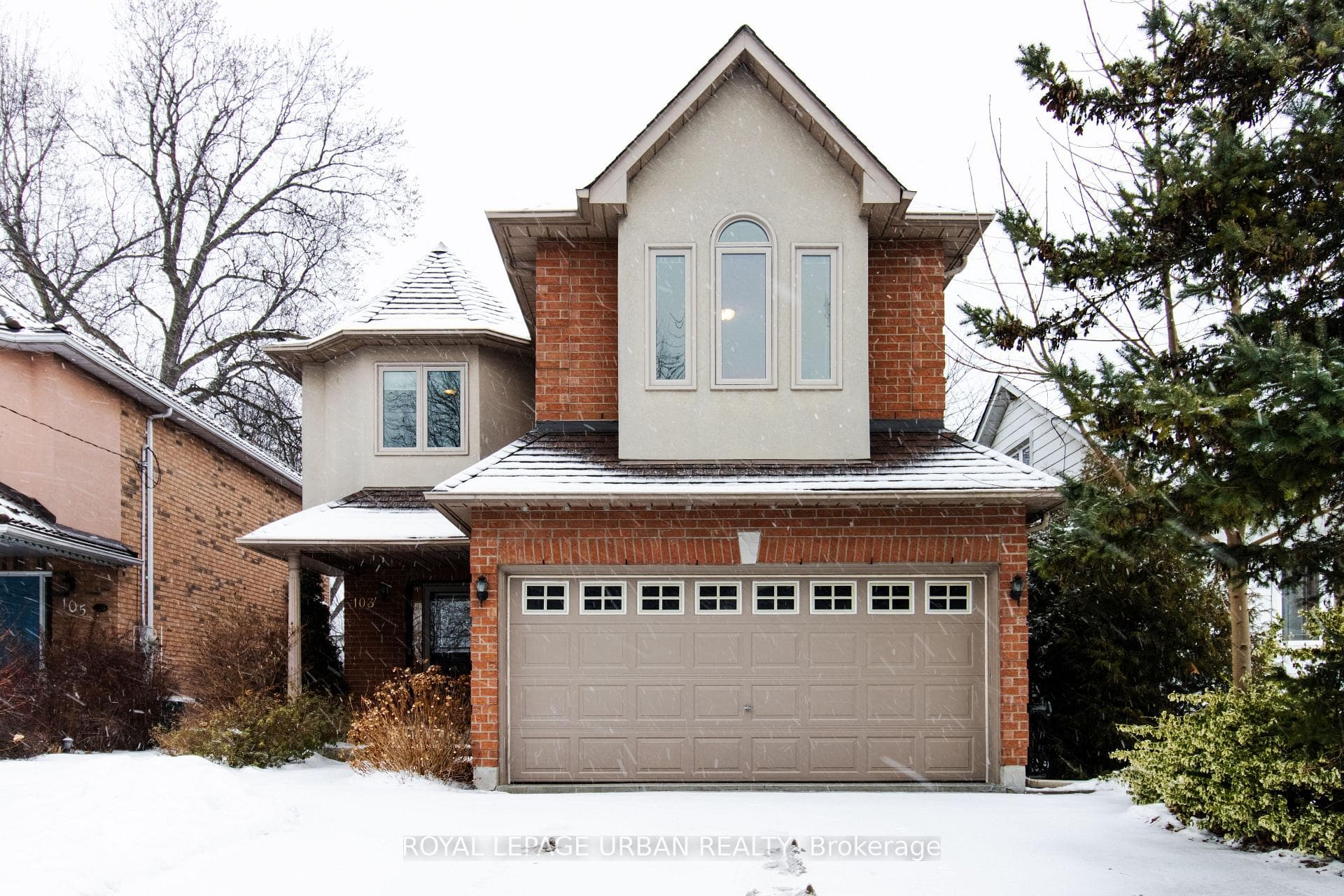 103 Poplar Road photo 1