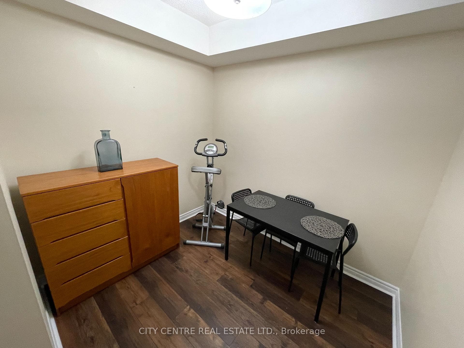 385 Prince Of Wales Drive Unit 618 photo 5