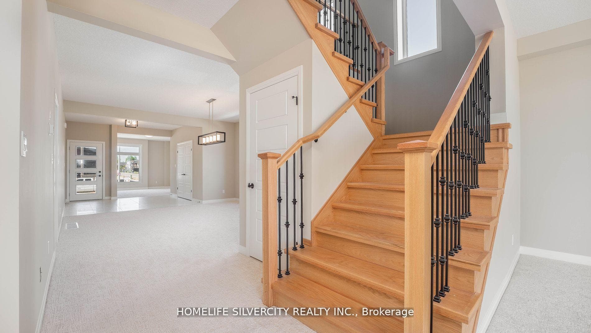 108 Sass Crescent photo 20