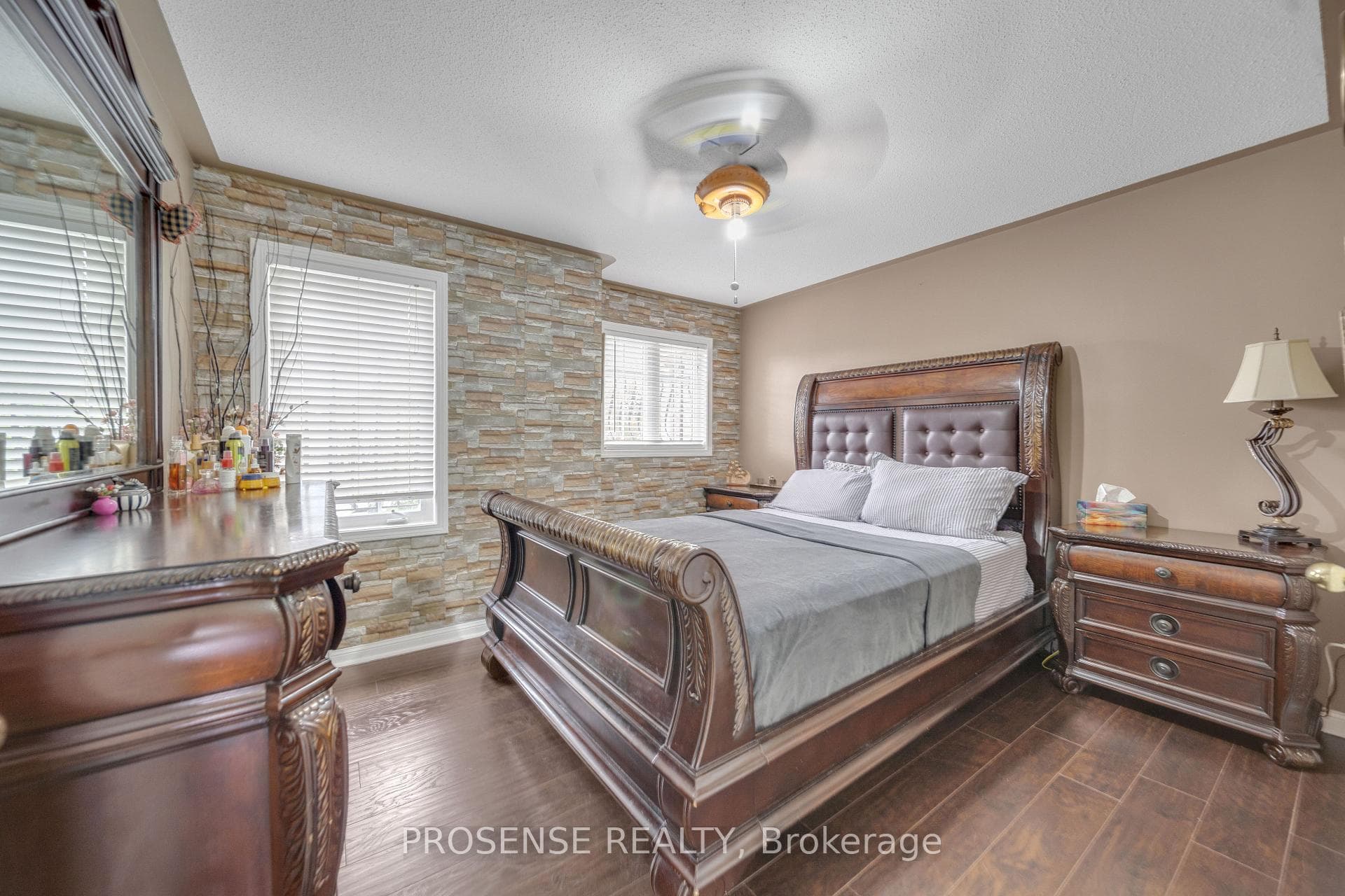 147 Whitwell Drive photo 29