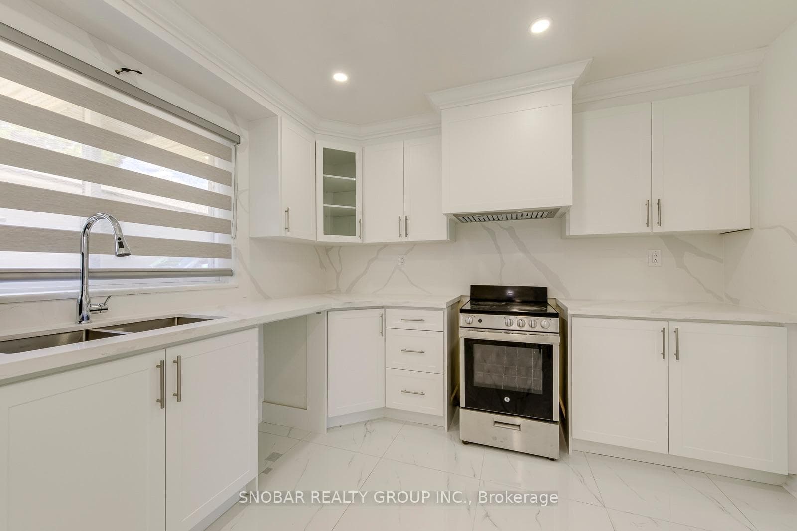 99 Jeffcoat Drive photo 16