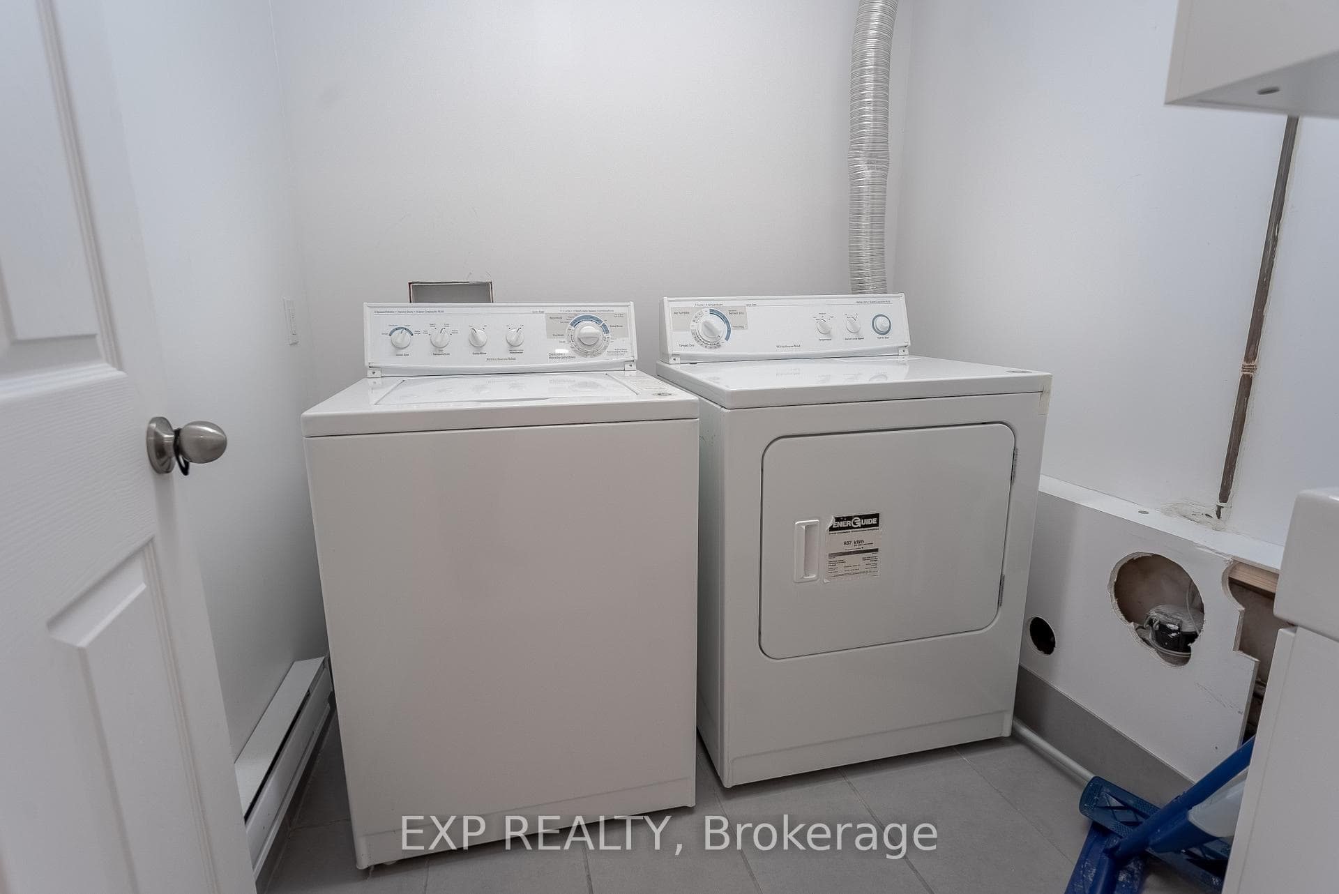 28 Chartwell Avenue photo 32