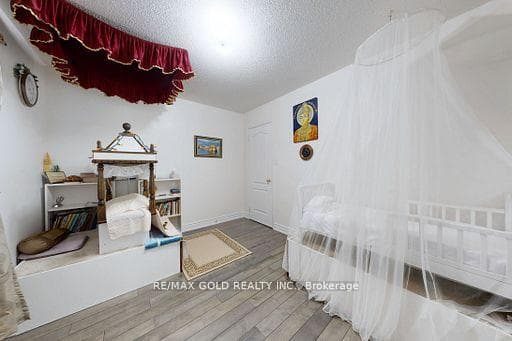 18 Thimbleberry Street photo 34