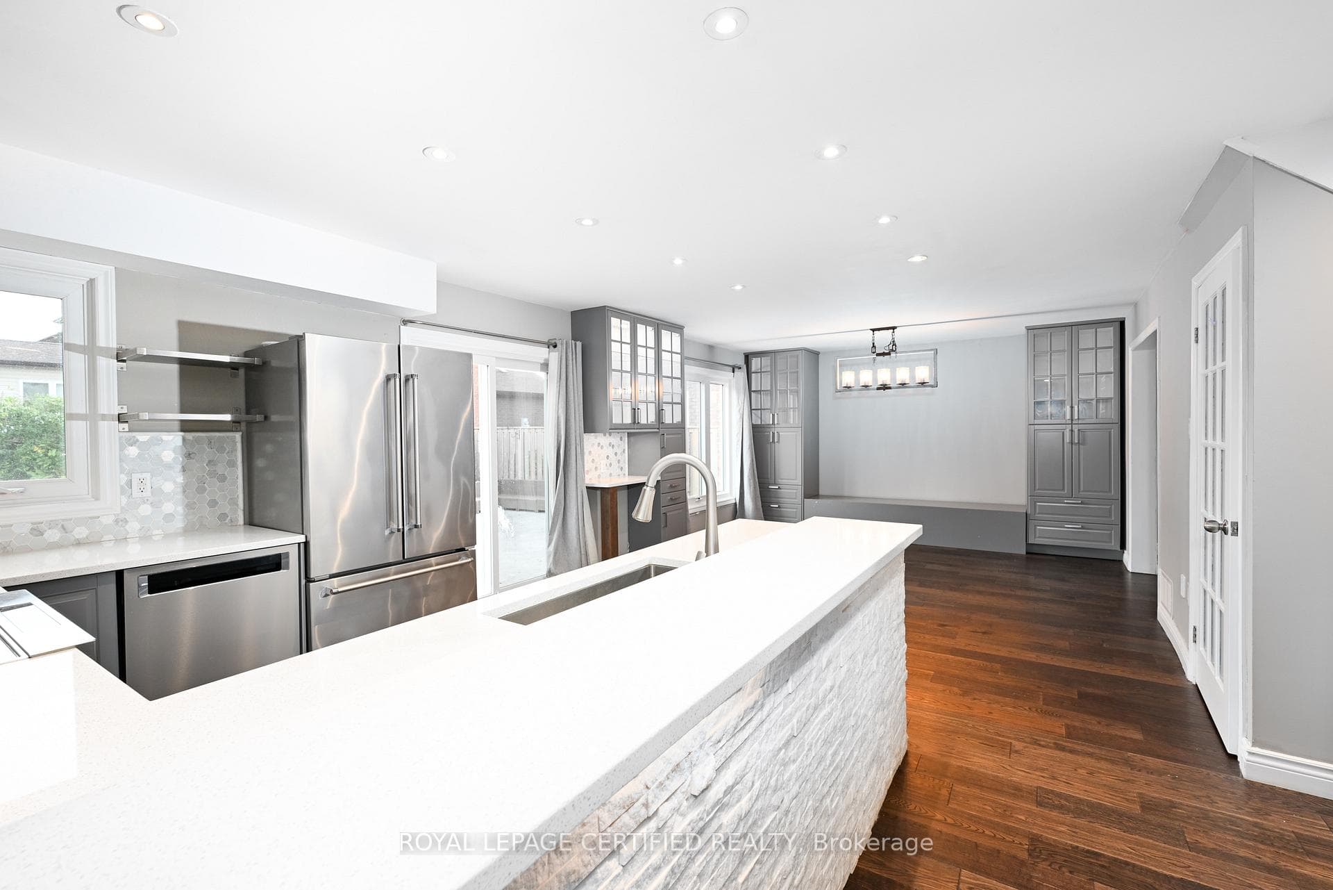 141 Olive Street photo 12