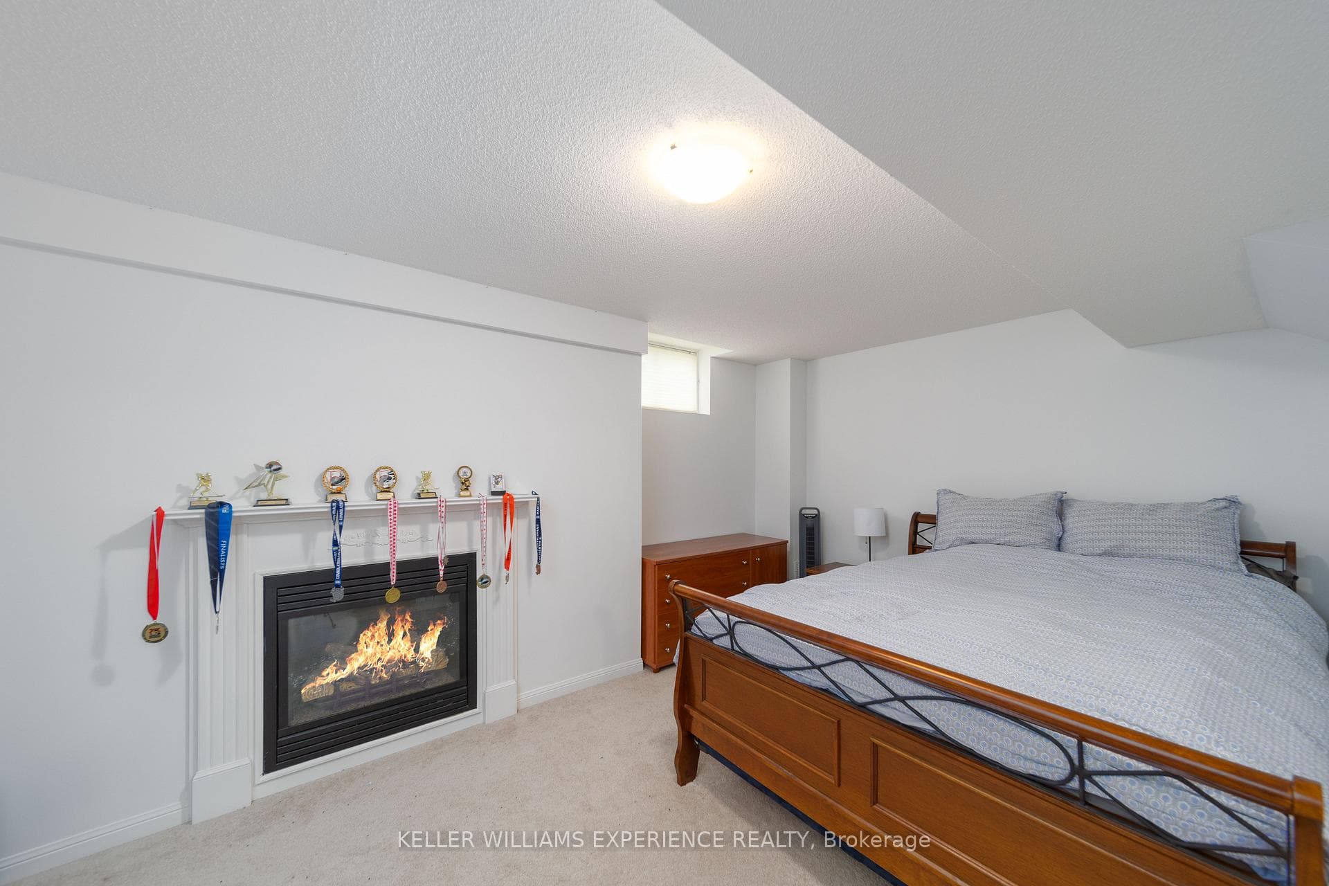 111 MAJESTY Boulevard photo 20