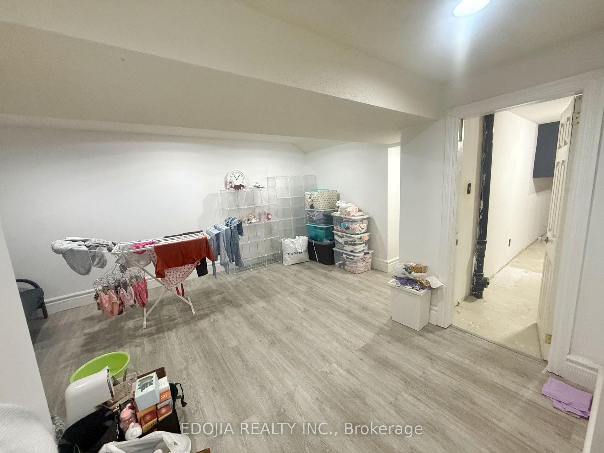 104 Goodwood Drive photo 20